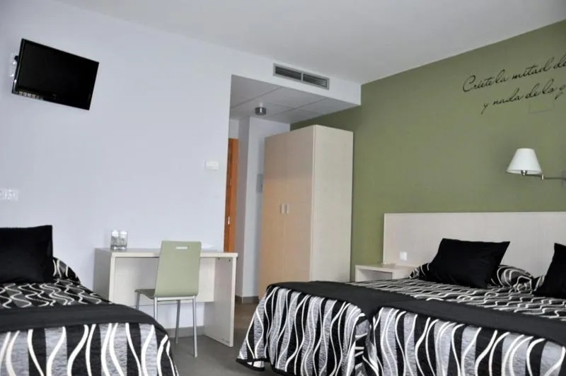 Photo of the whole room in Hotel HM Alfaro