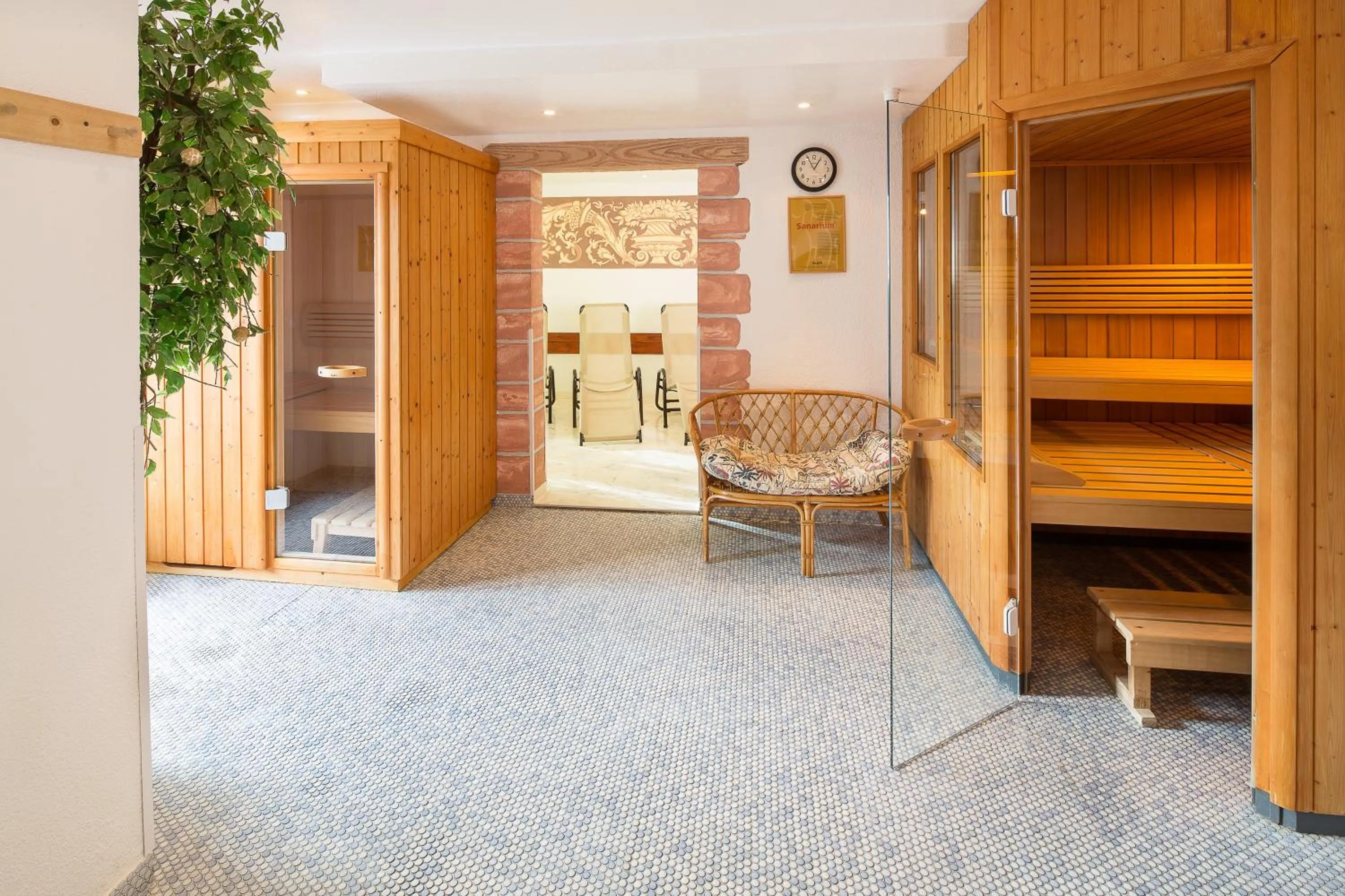 Sauna in Hotel Neue Burg