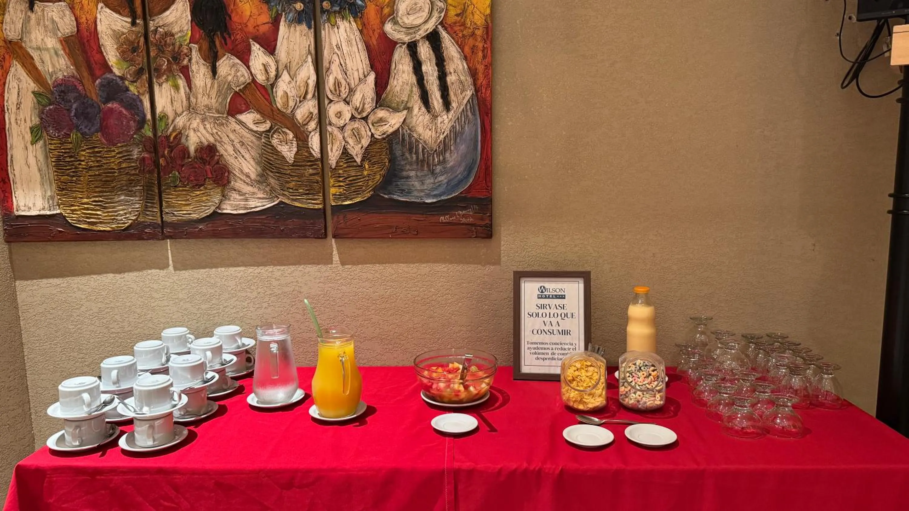 Breakfast in Wilson Hotel