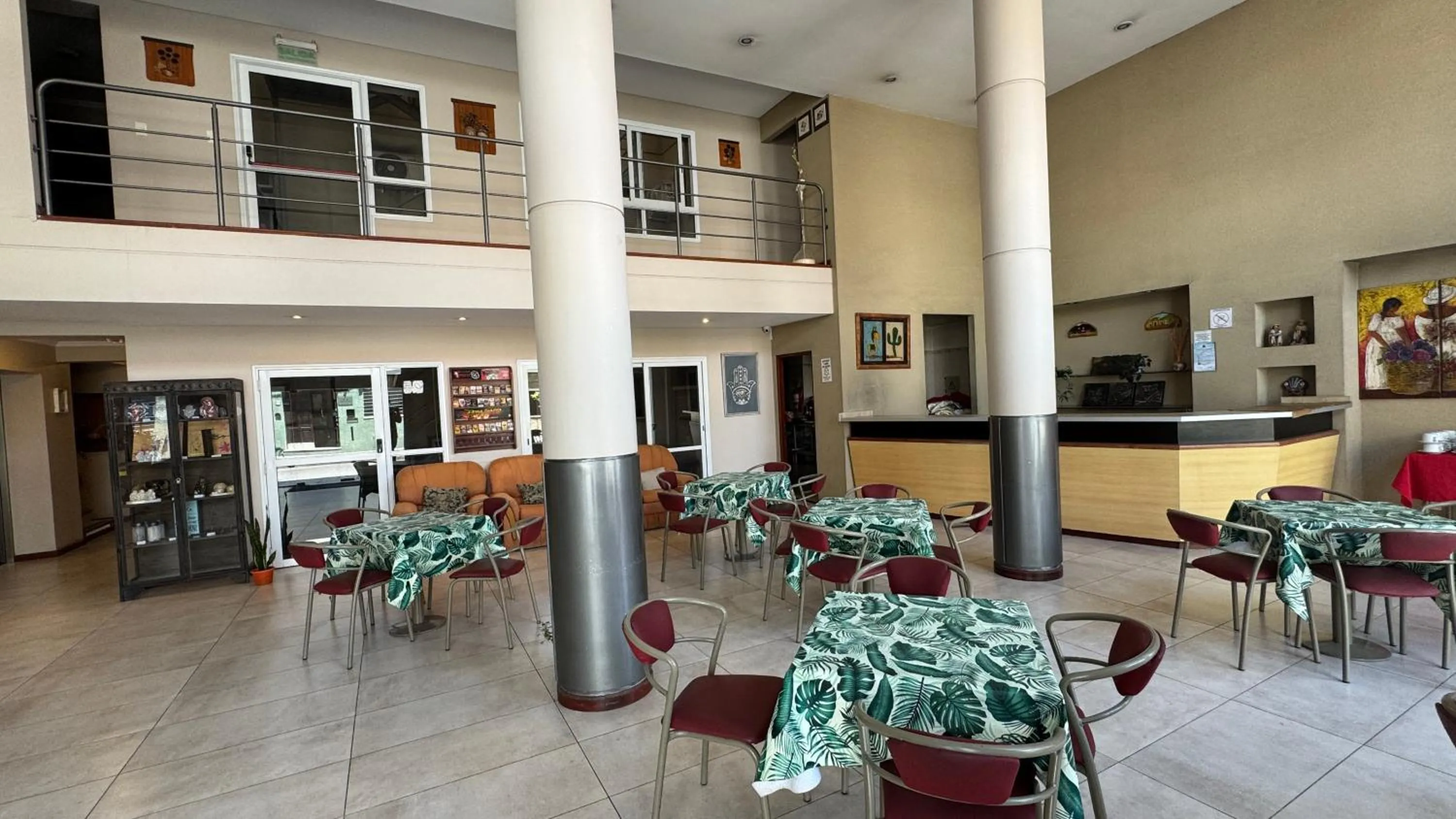 Dining area in Wilson Hotel