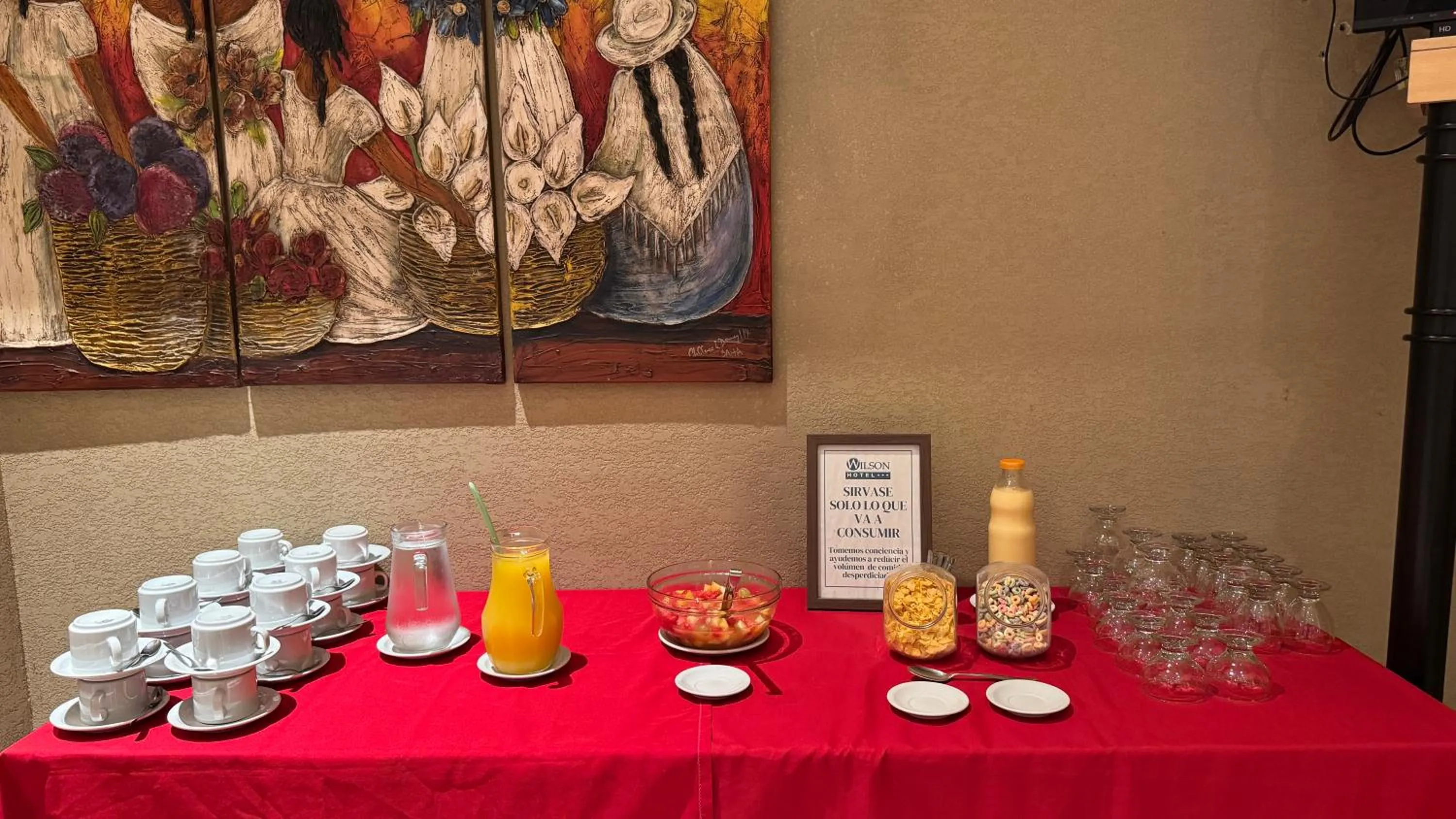 Breakfast in Wilson Hotel