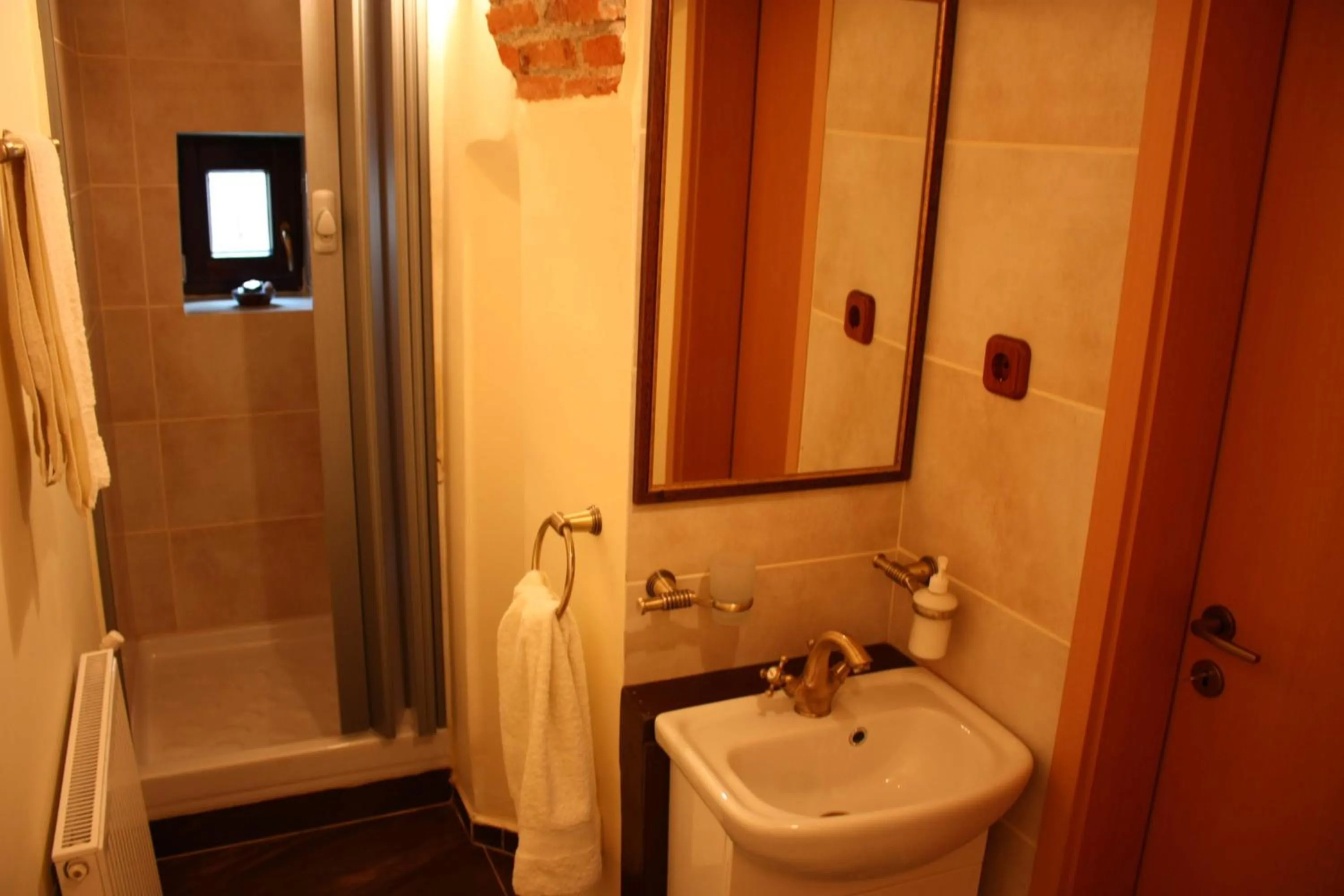 Bathroom in Casa Albert Boutique & Restaurant