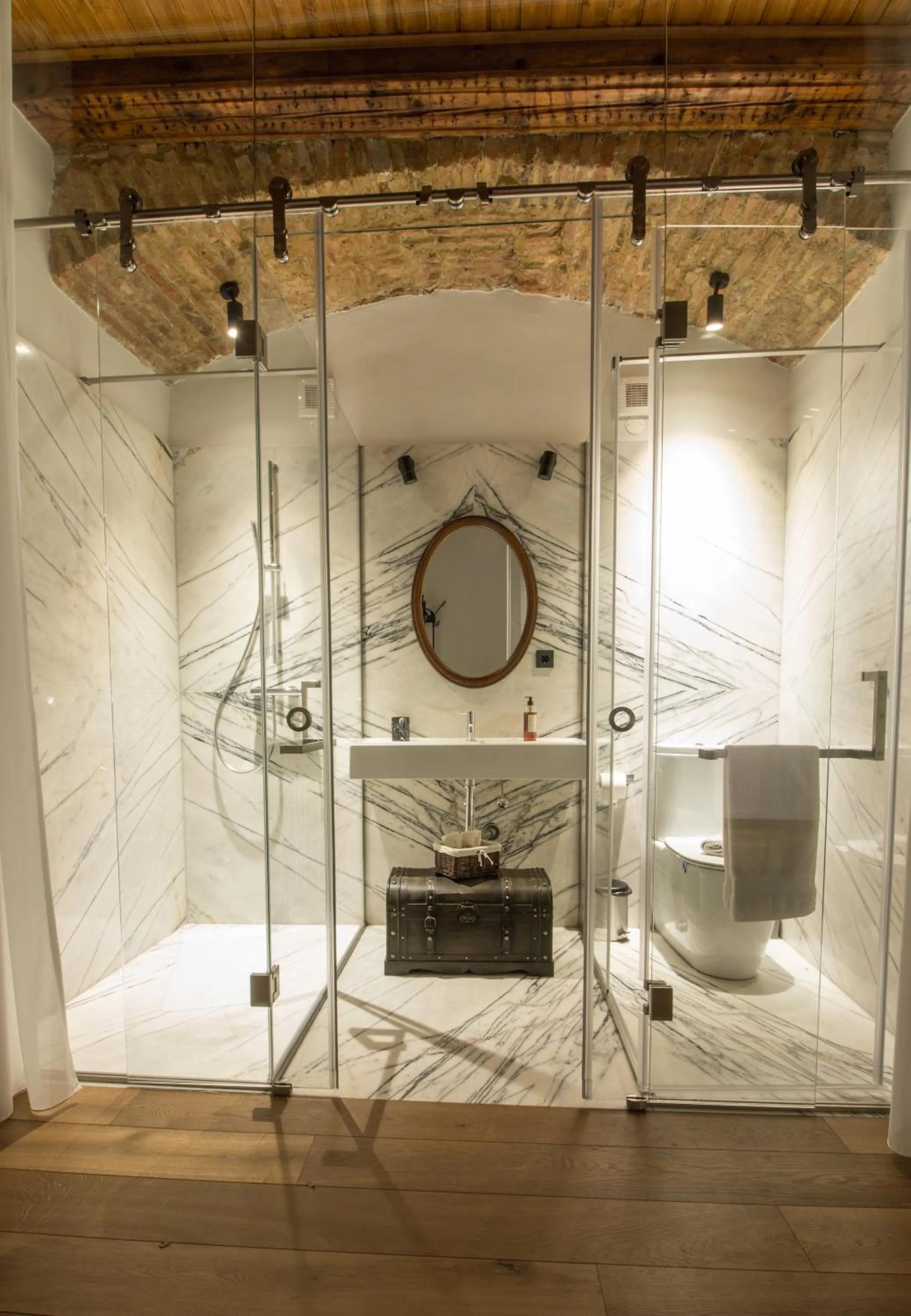 Casa Albert Boutique & Restaurant