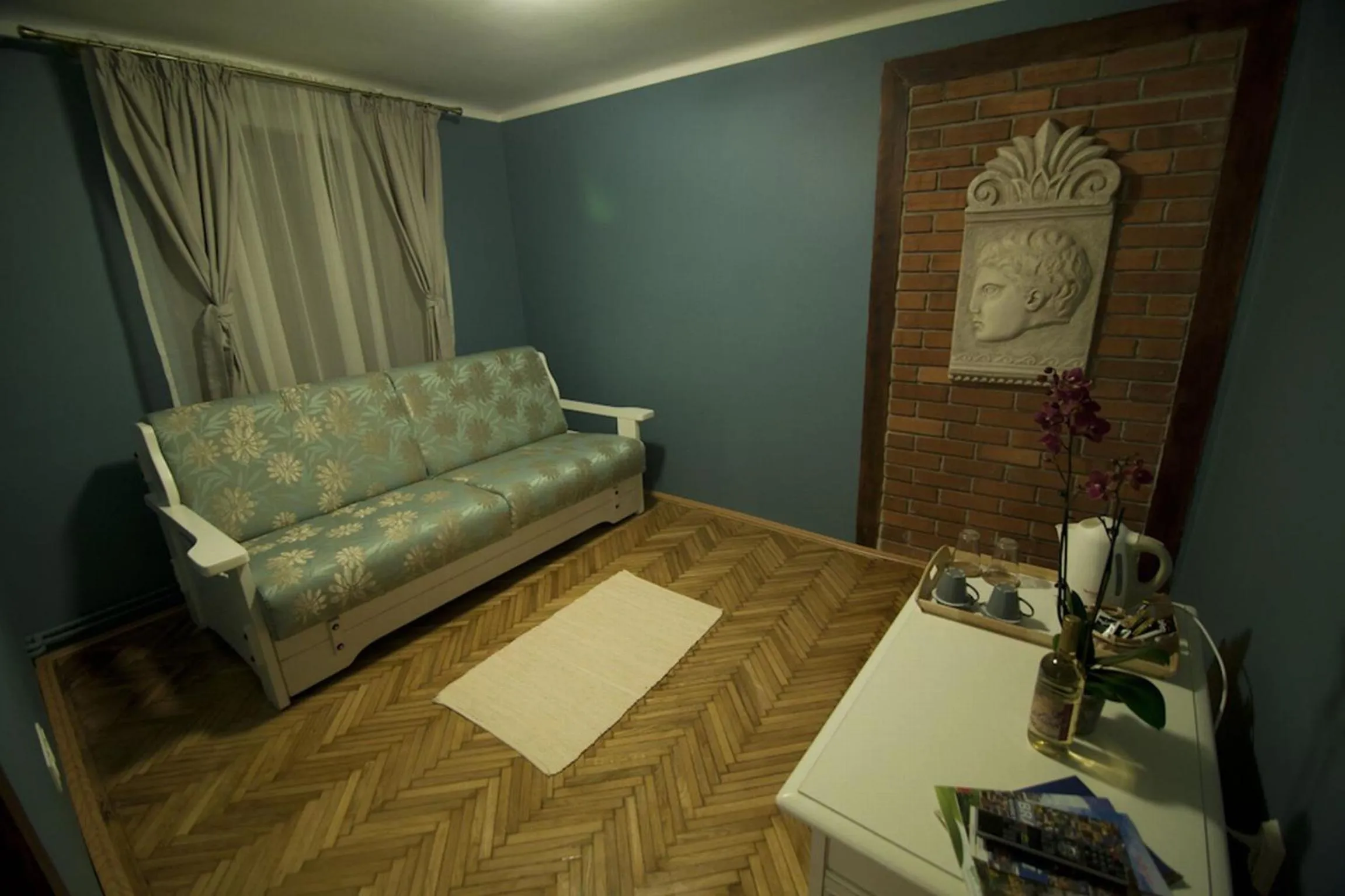 Seating area in Casa Albert Boutique & Restaurant