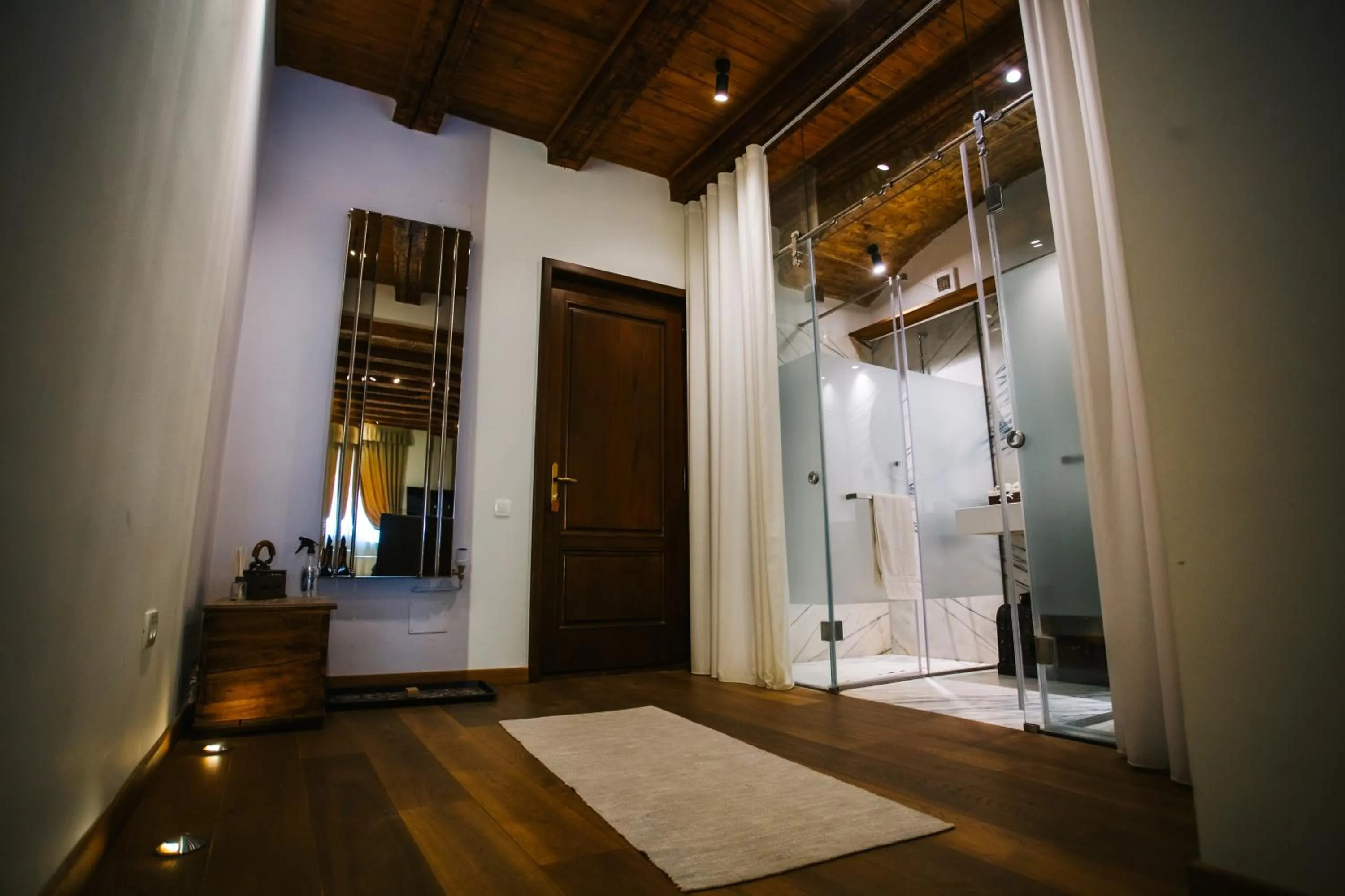 Casa Albert Boutique & Restaurant