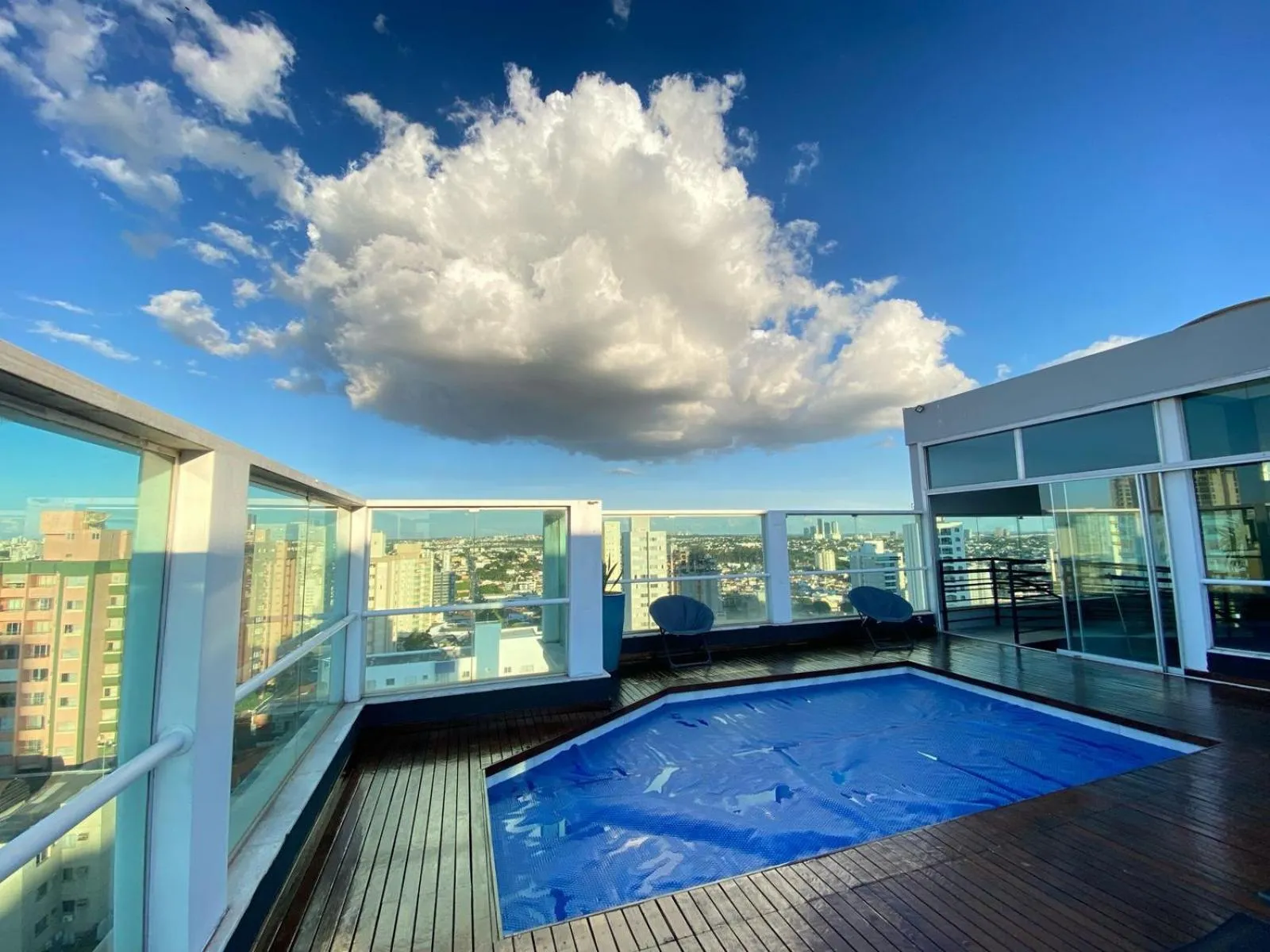 Pool view in B&B HOTEL Uberlândia