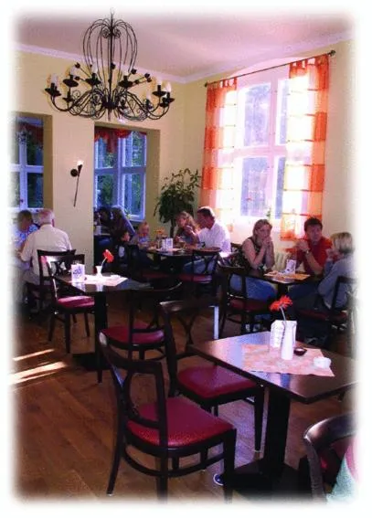 Restaurant/places to eat in Hotel Störtebeker