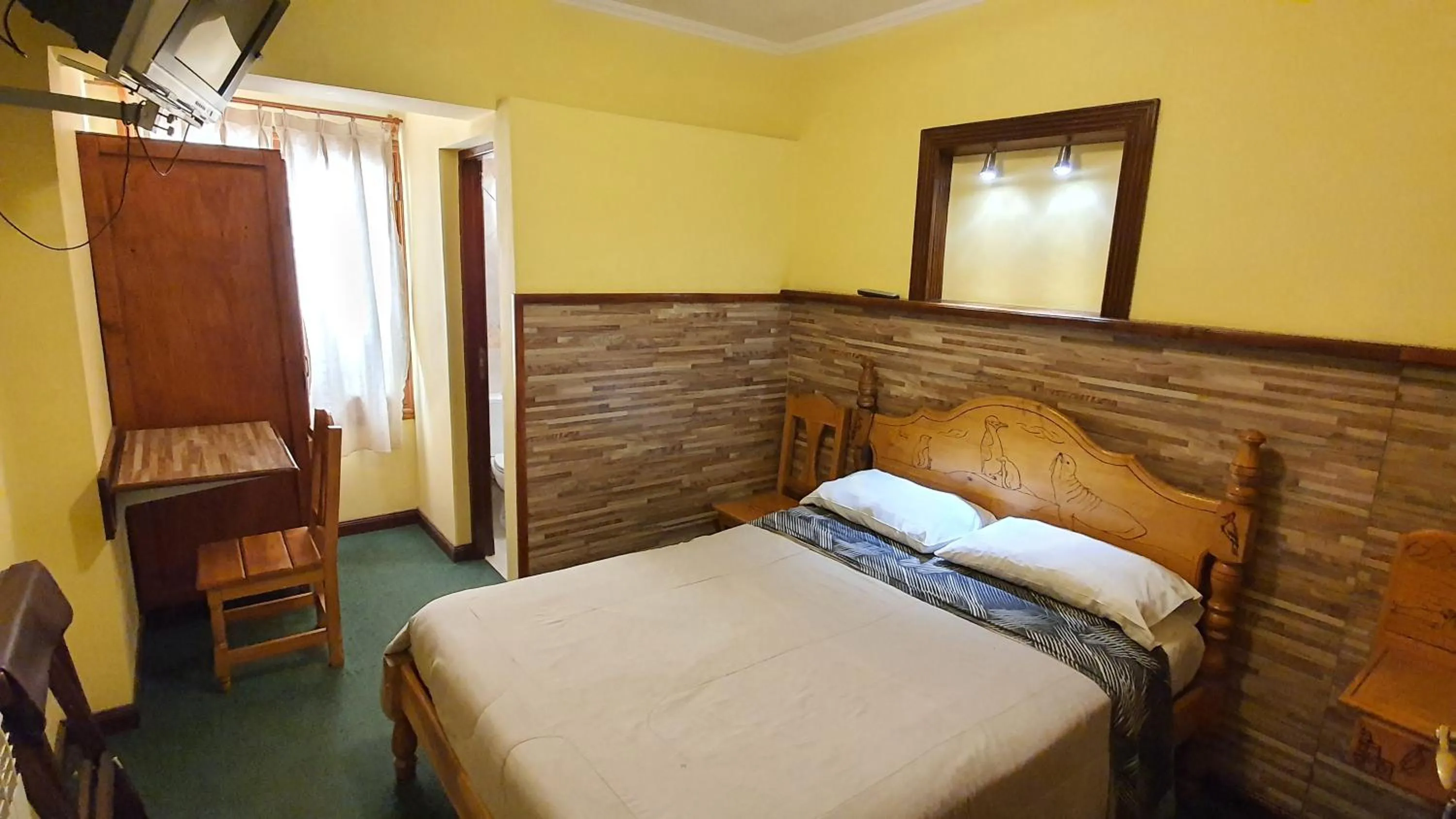 Bedroom, Bed in Hosteria Chalp