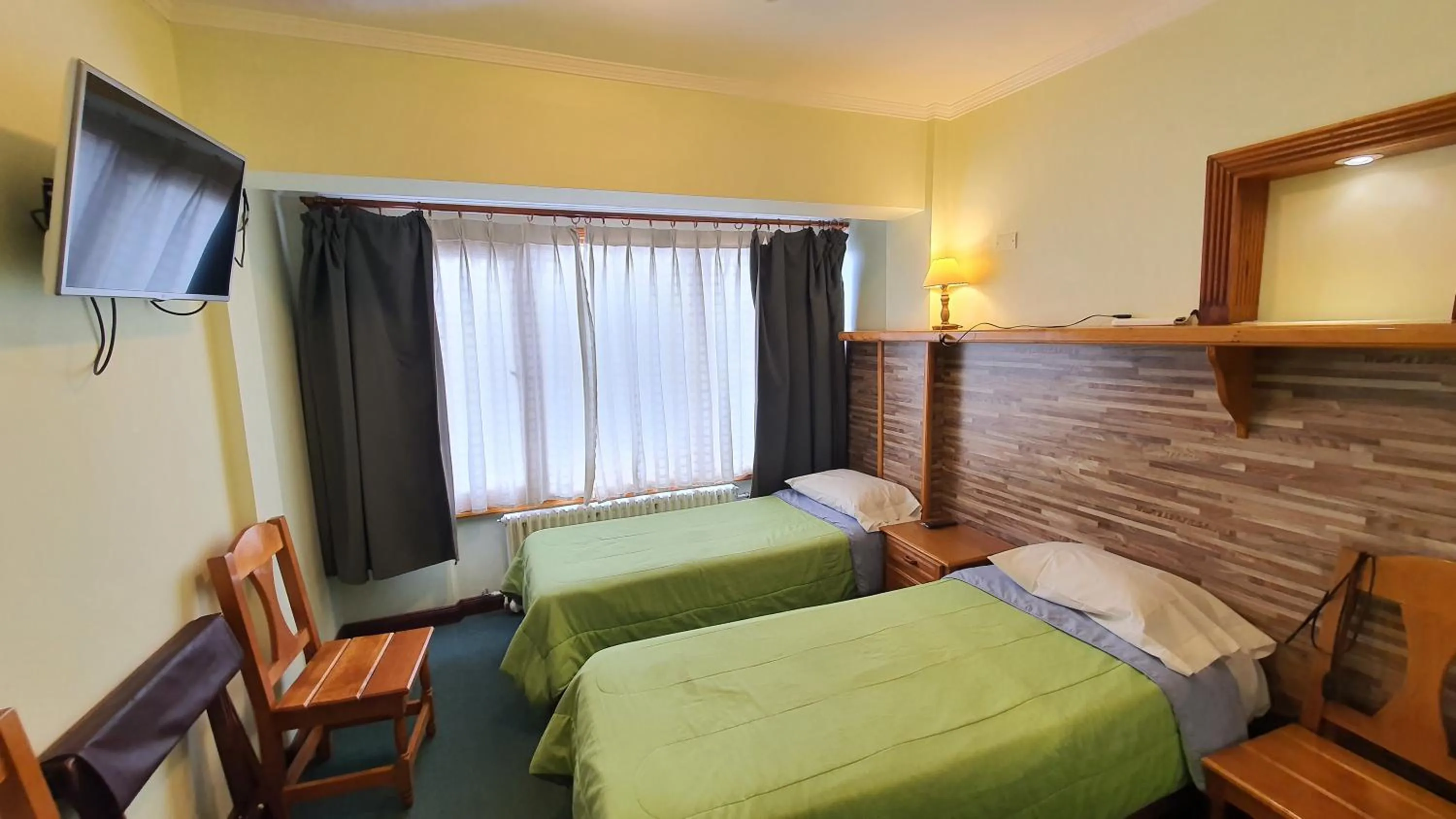 Bedroom, Bed in Hosteria Chalp