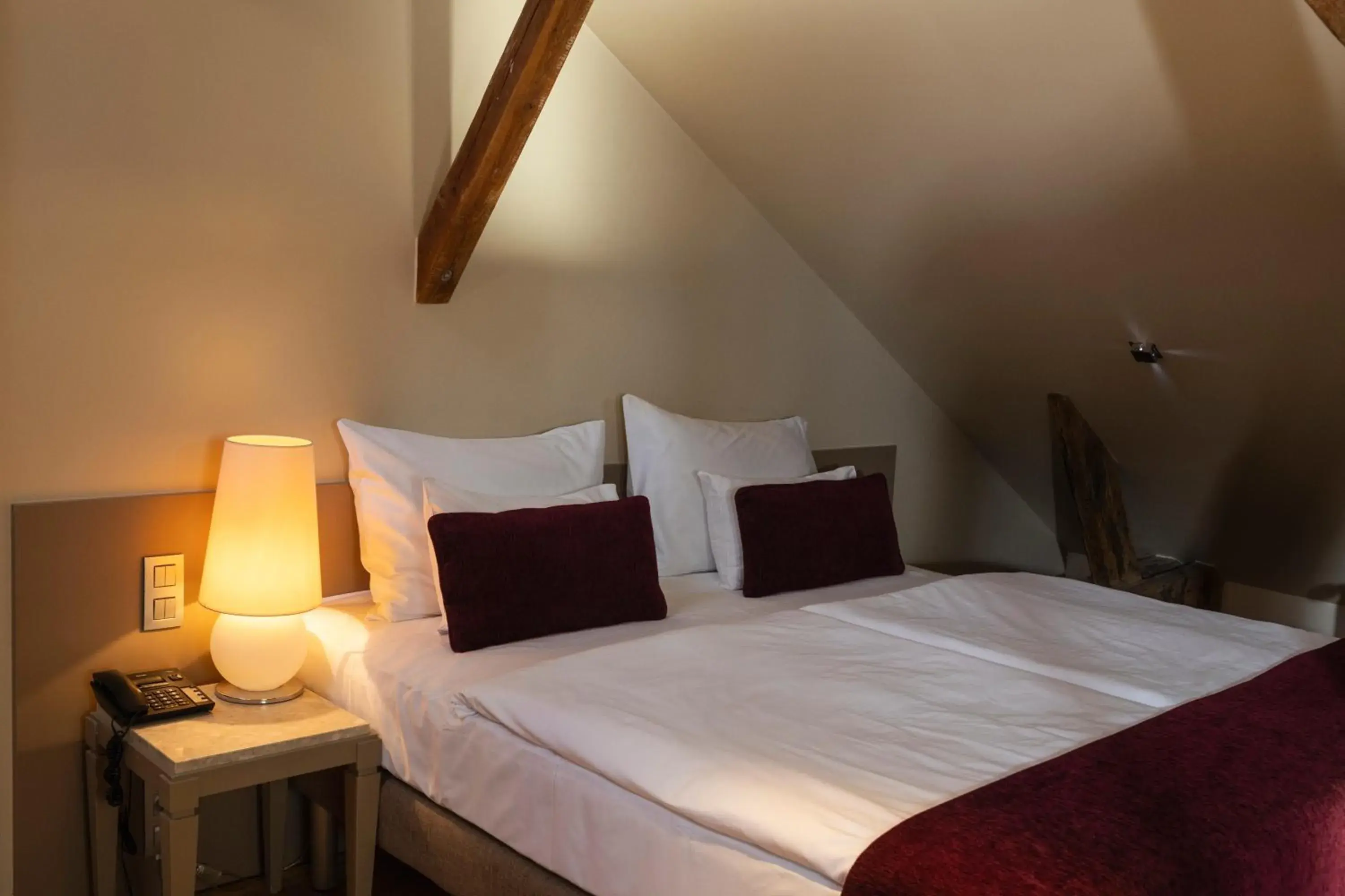 Junior Suite in Opera Hotel Junior Suite in Opera Hotel