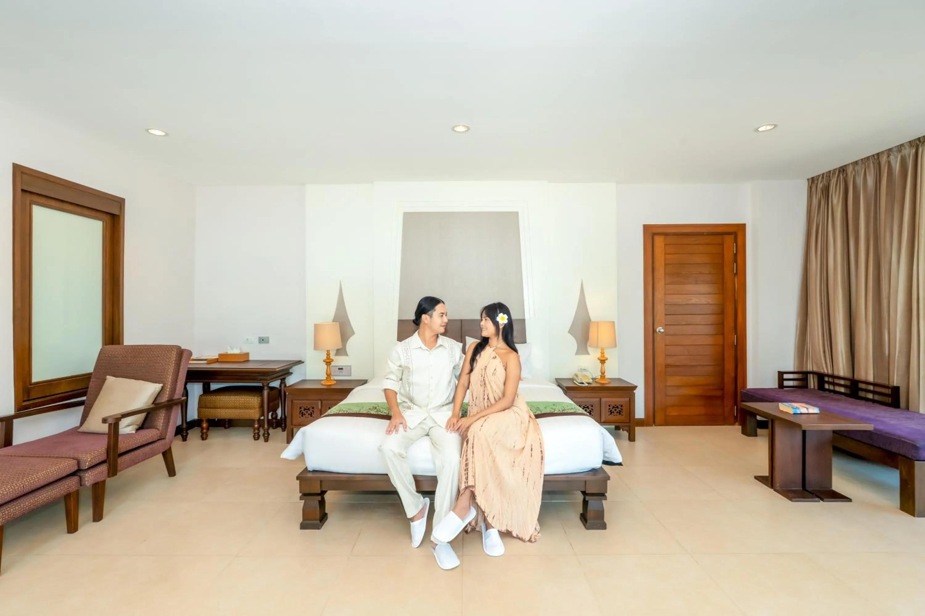 Bedroom in The Heritage Pattaya Beachfront Resort