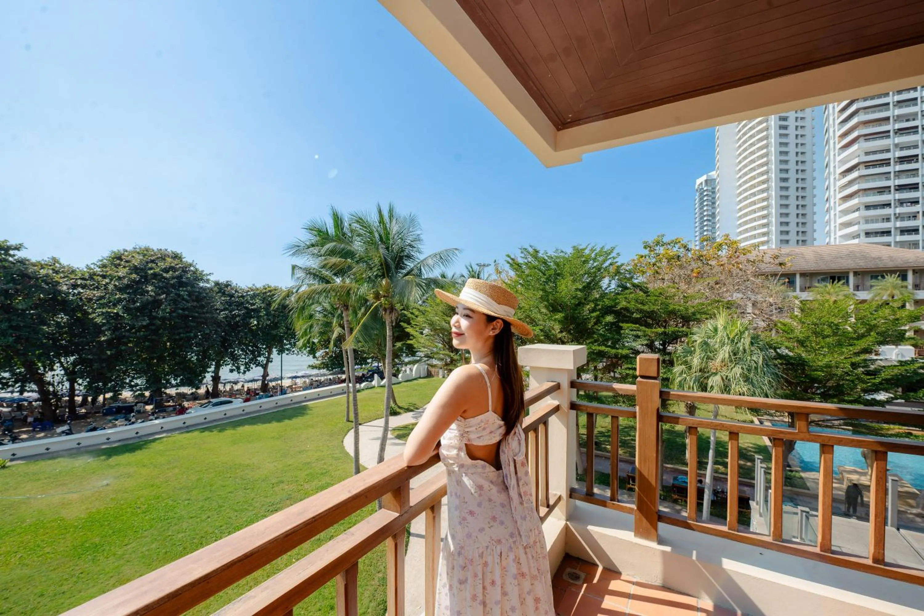 Balcony/Terrace in The Heritage Pattaya Beachfront Resort