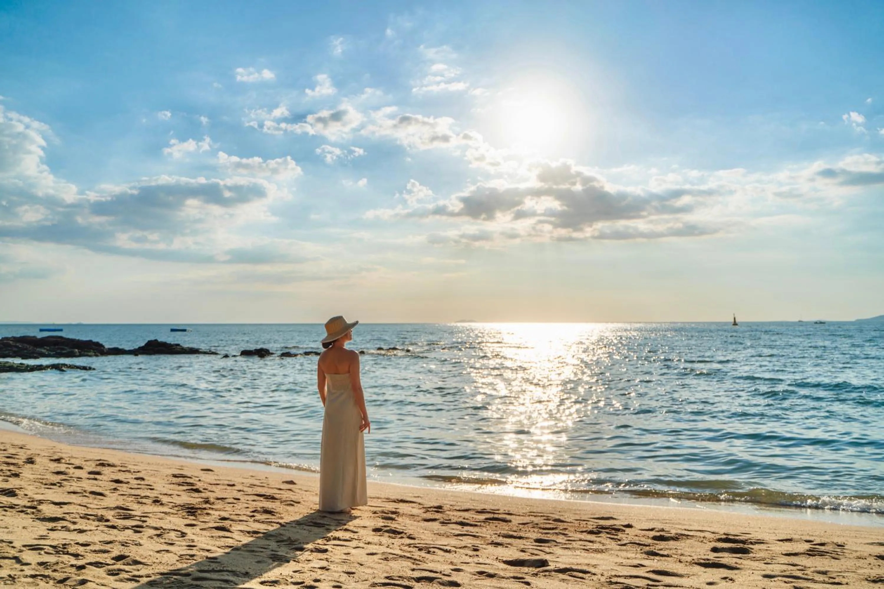 Beach in The Heritage Pattaya Beachfront Resort