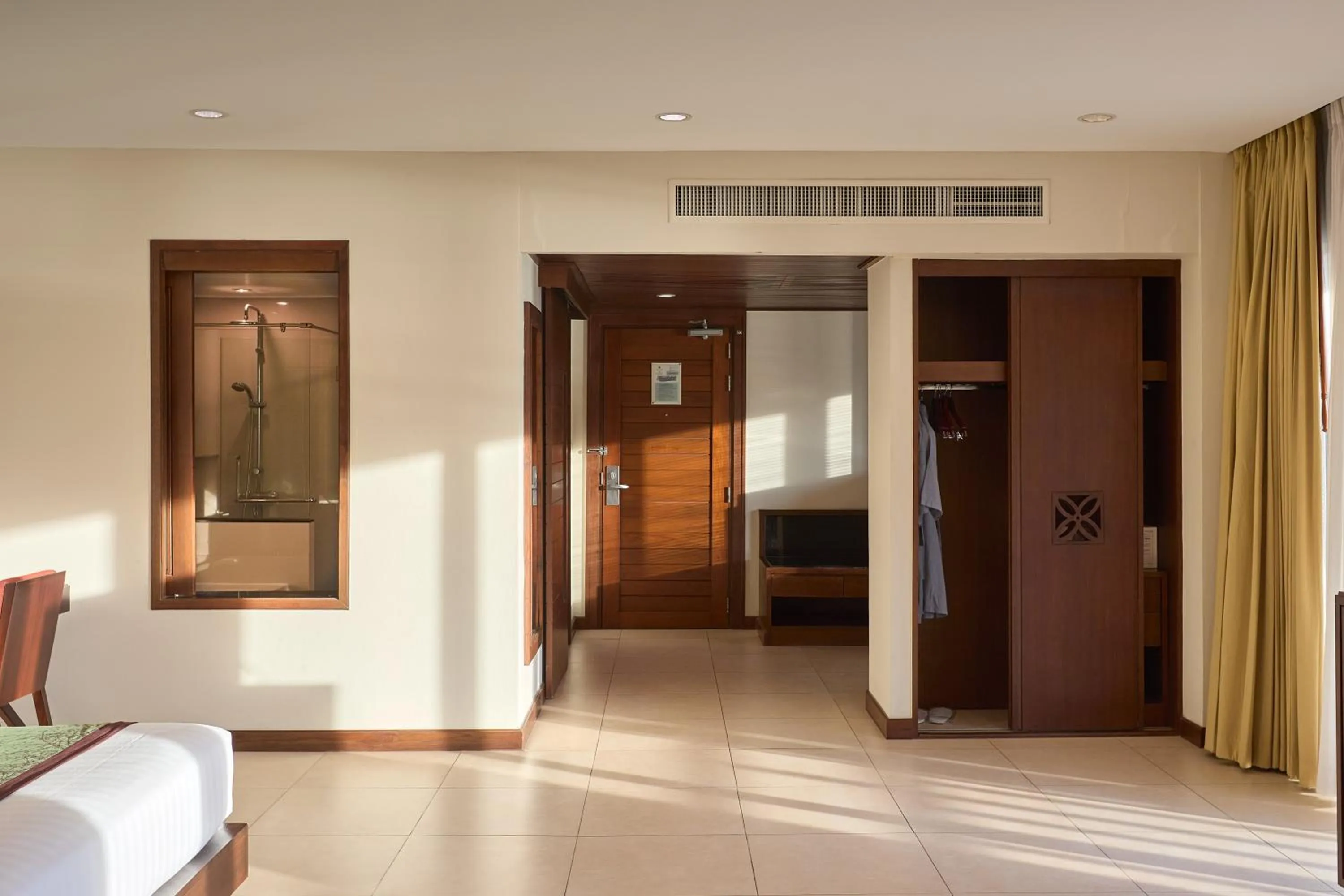 Area and facilities in The Heritage Pattaya Beachfront Resort