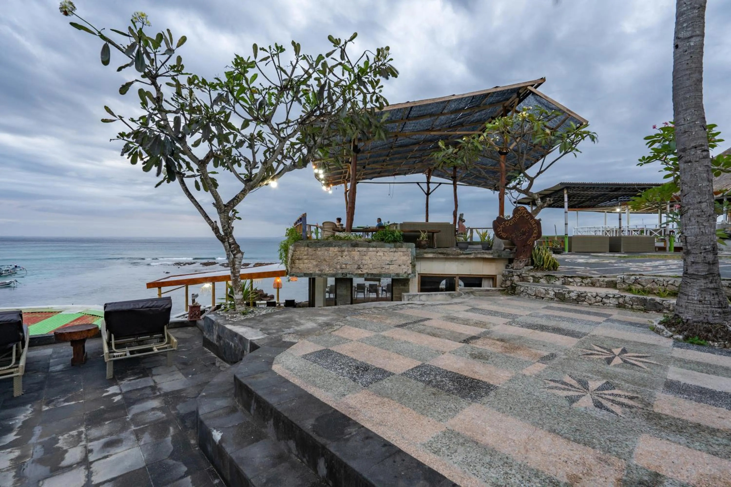Mushroom Beach Bungalows