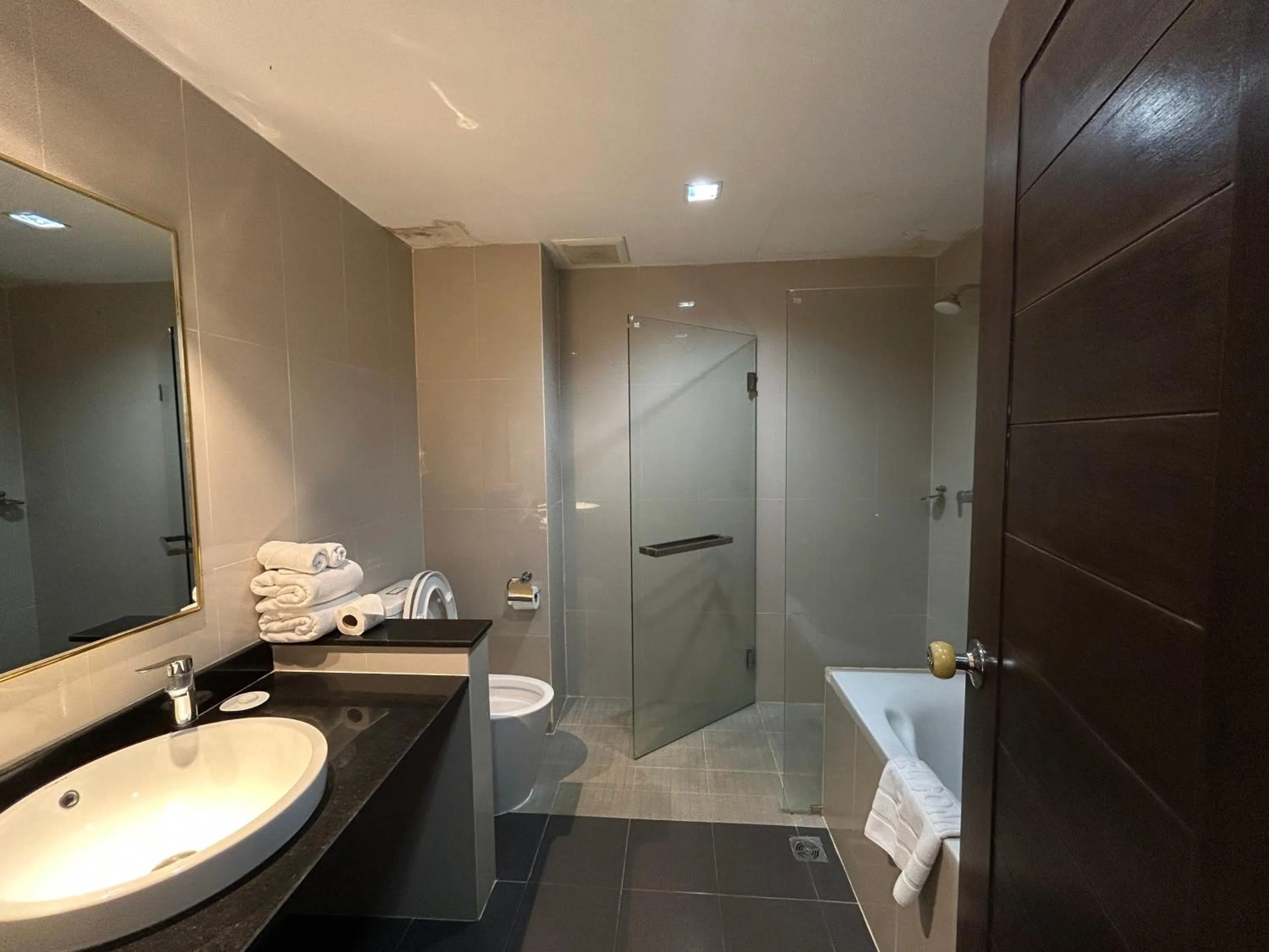 Teak Garden Resort, Chiang Rai