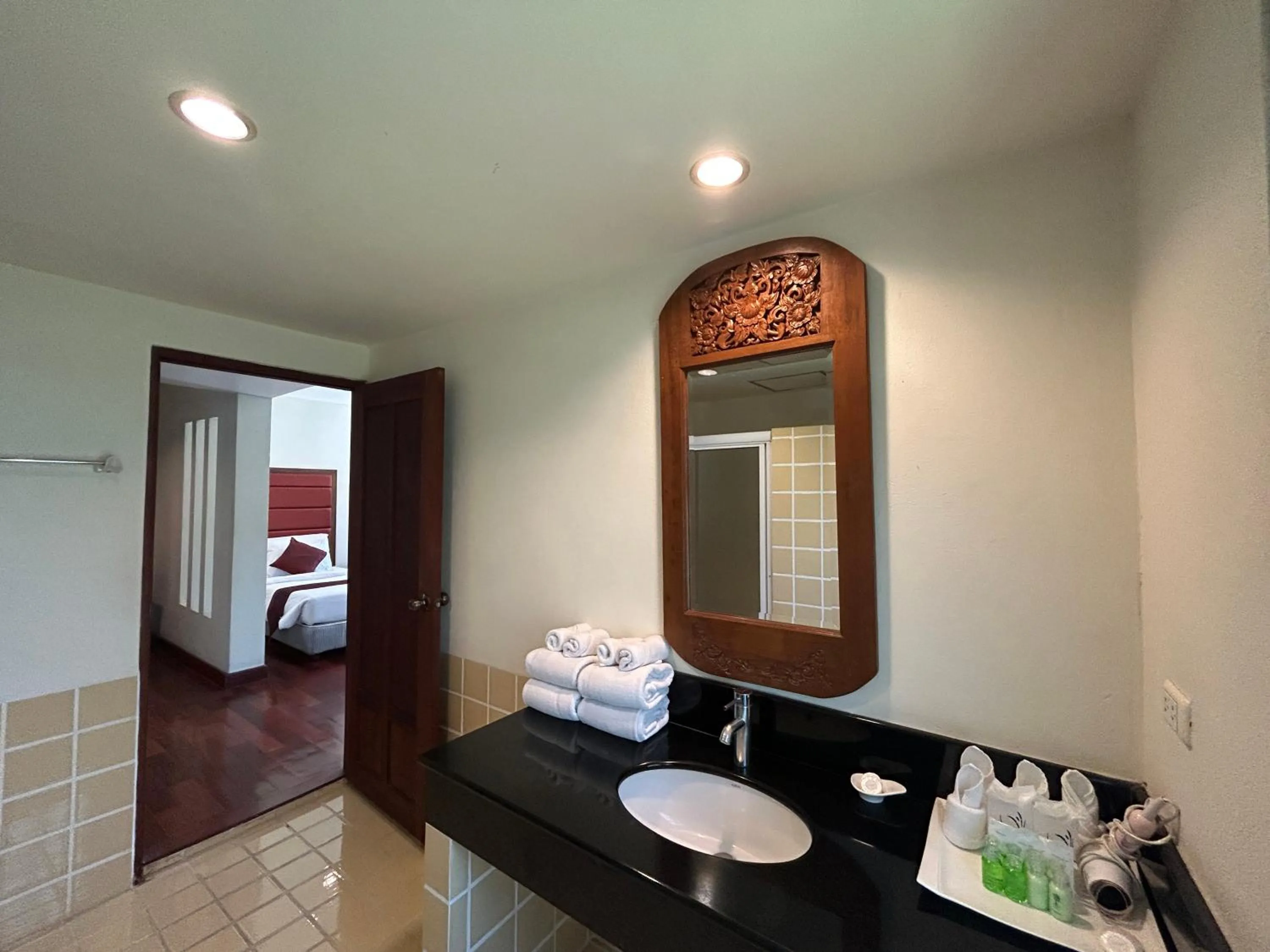 Bathroom, Bed in Teak Garden Resort, Chiang Rai