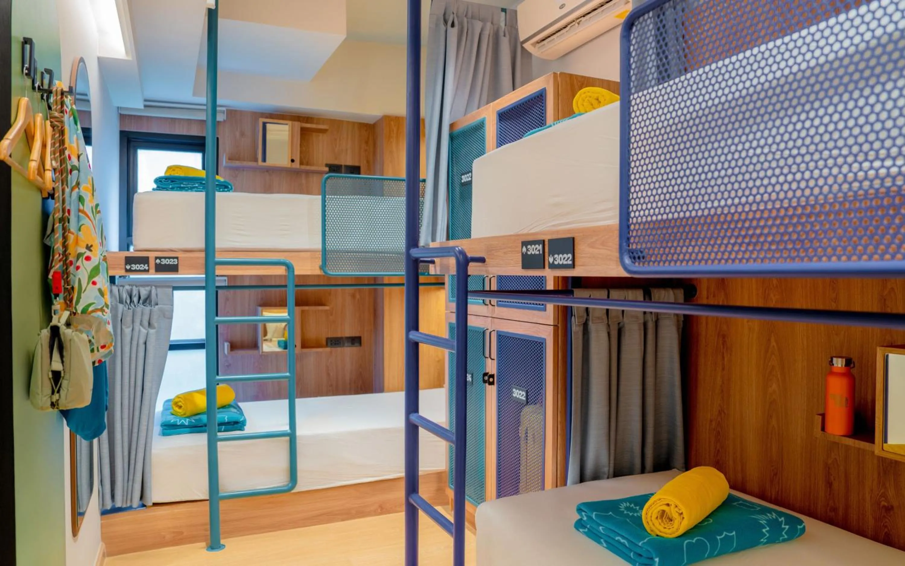 Bed in Lub d Bangkok Siam - New Look, Across from MBK & Skytrain Access