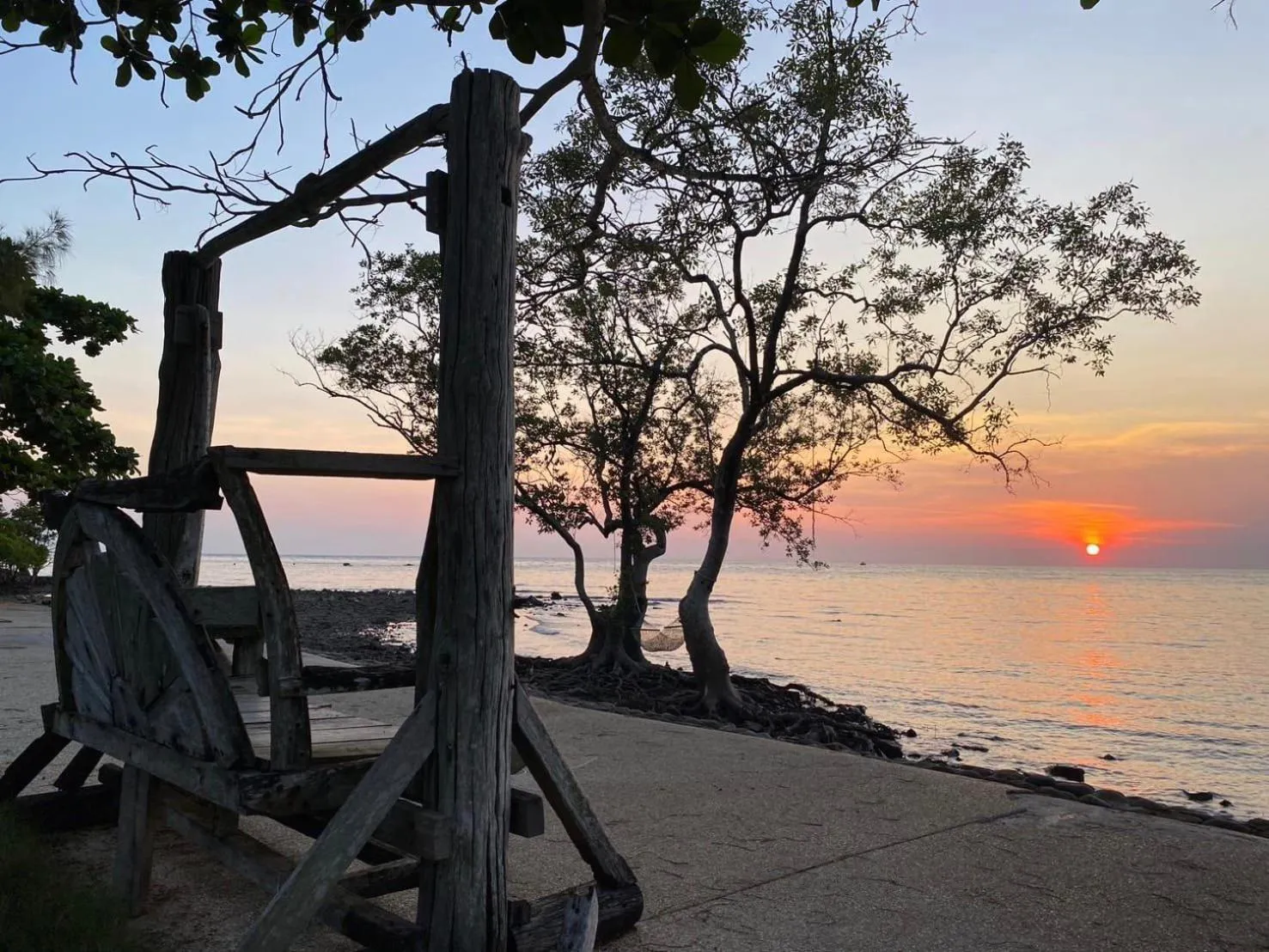 Koh Chang Bailan Beach Resort