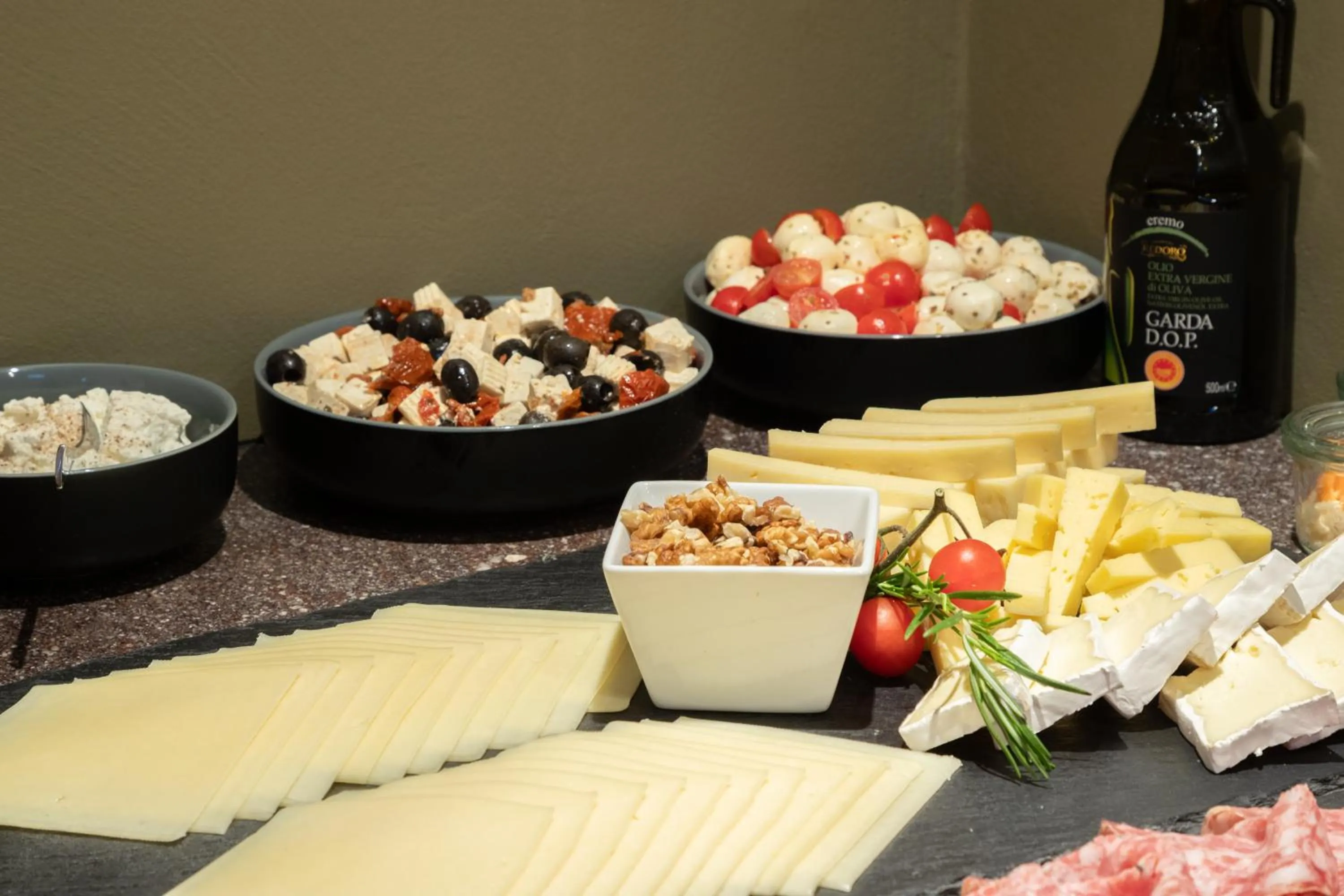 Buffet breakfast in Hotel Sachsenklemme