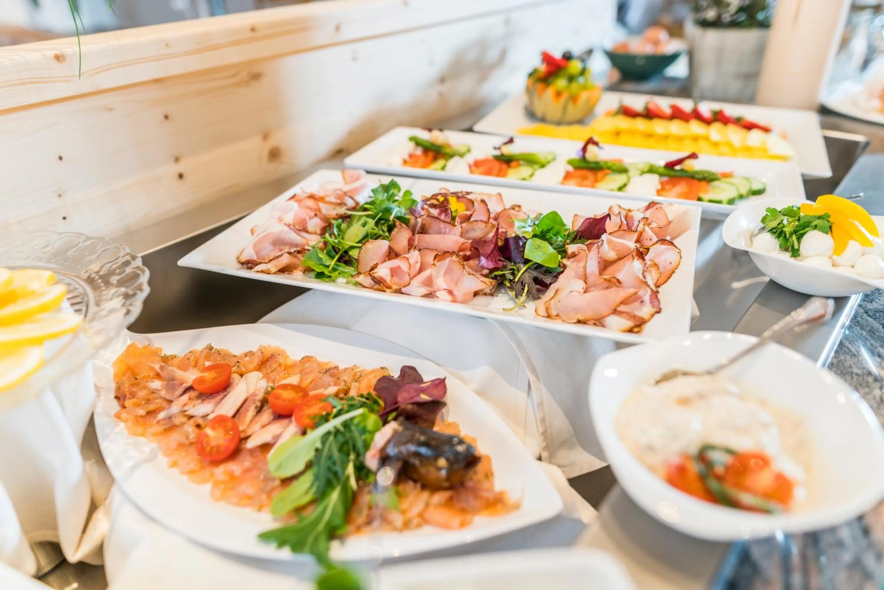 Buffet breakfast in Hotel Sonnalm - SPA,Idyll,Dining