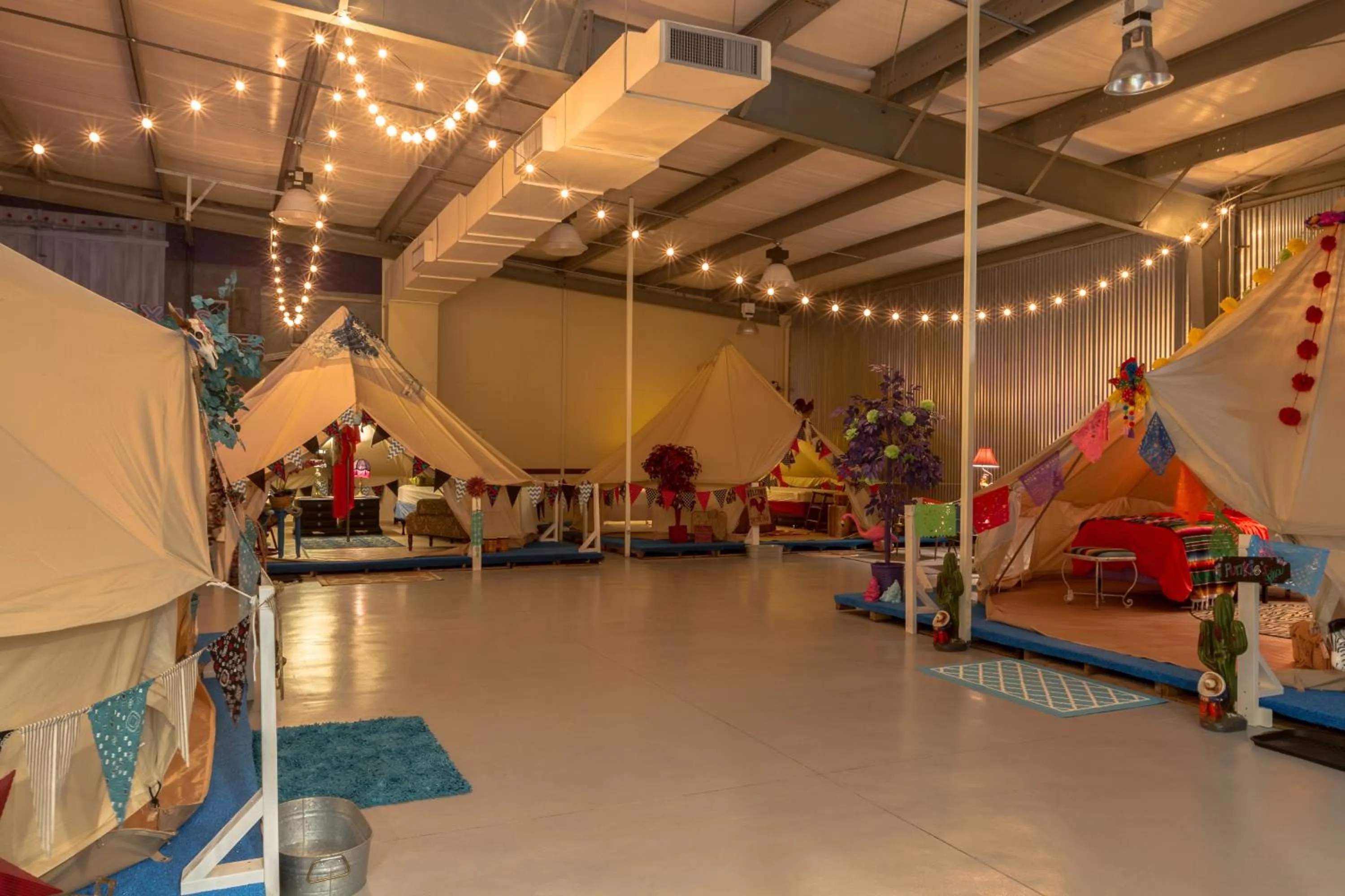 Floor plan in Lone Star Glamp Inn