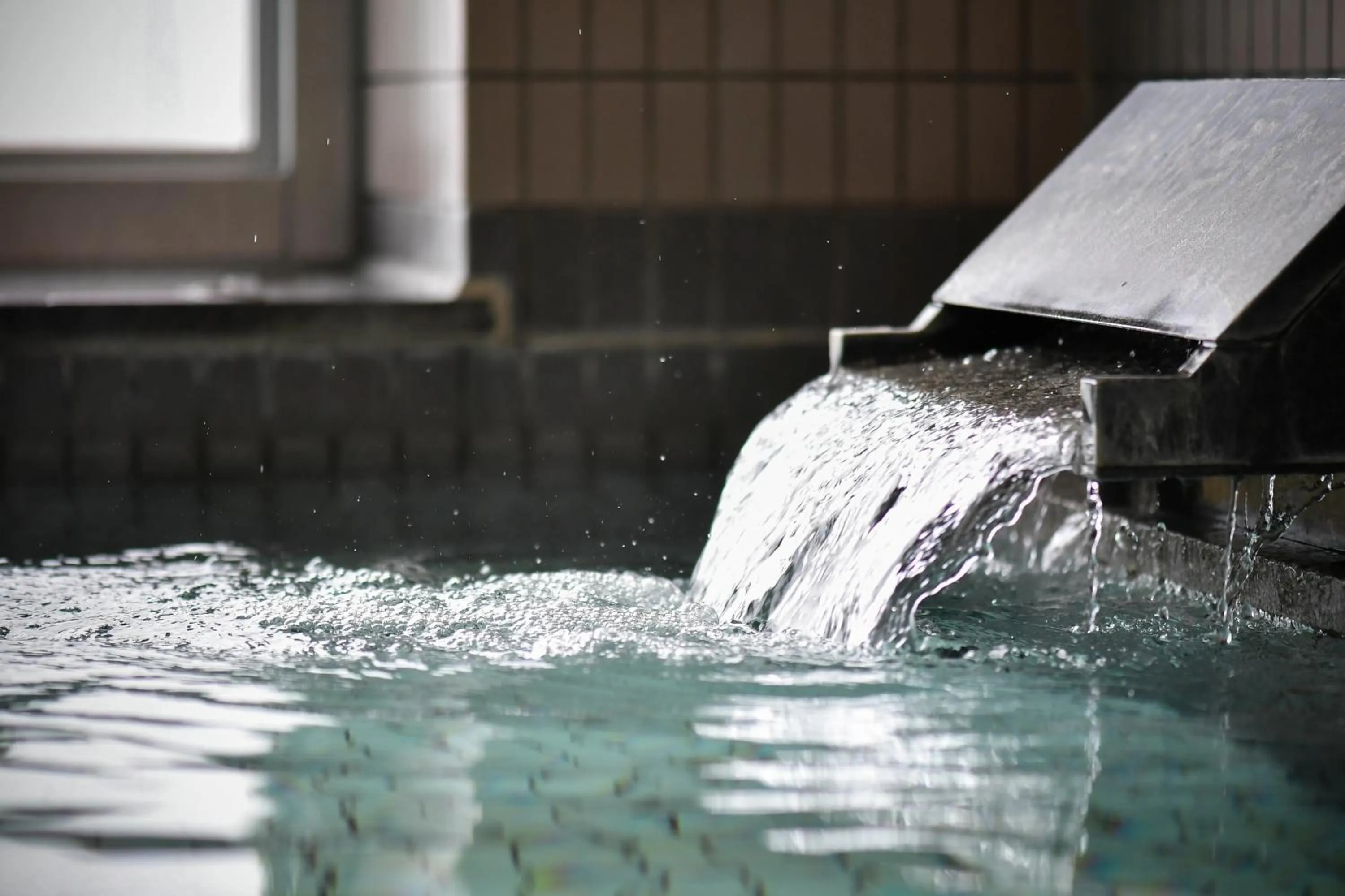 Hot Spring Bath in Awara Kitagata Onsen Kohanso Hana Yurari