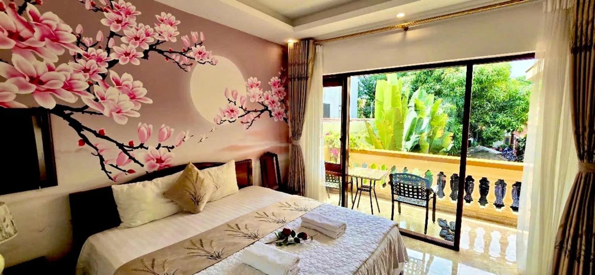 Bedroom, Bed in Lys Homestay