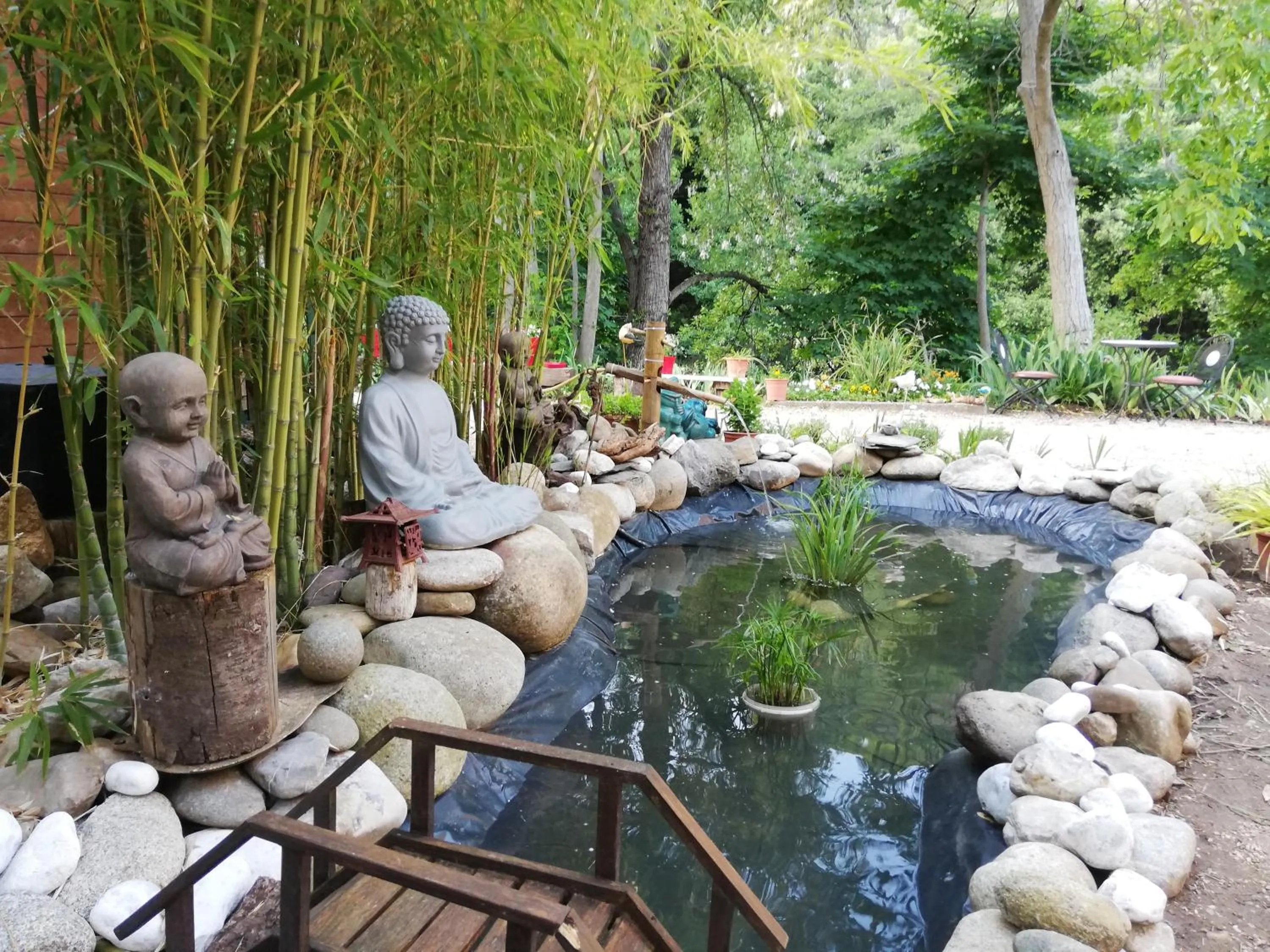 Garden in Hotel Restaurant Rose des Pyrénées