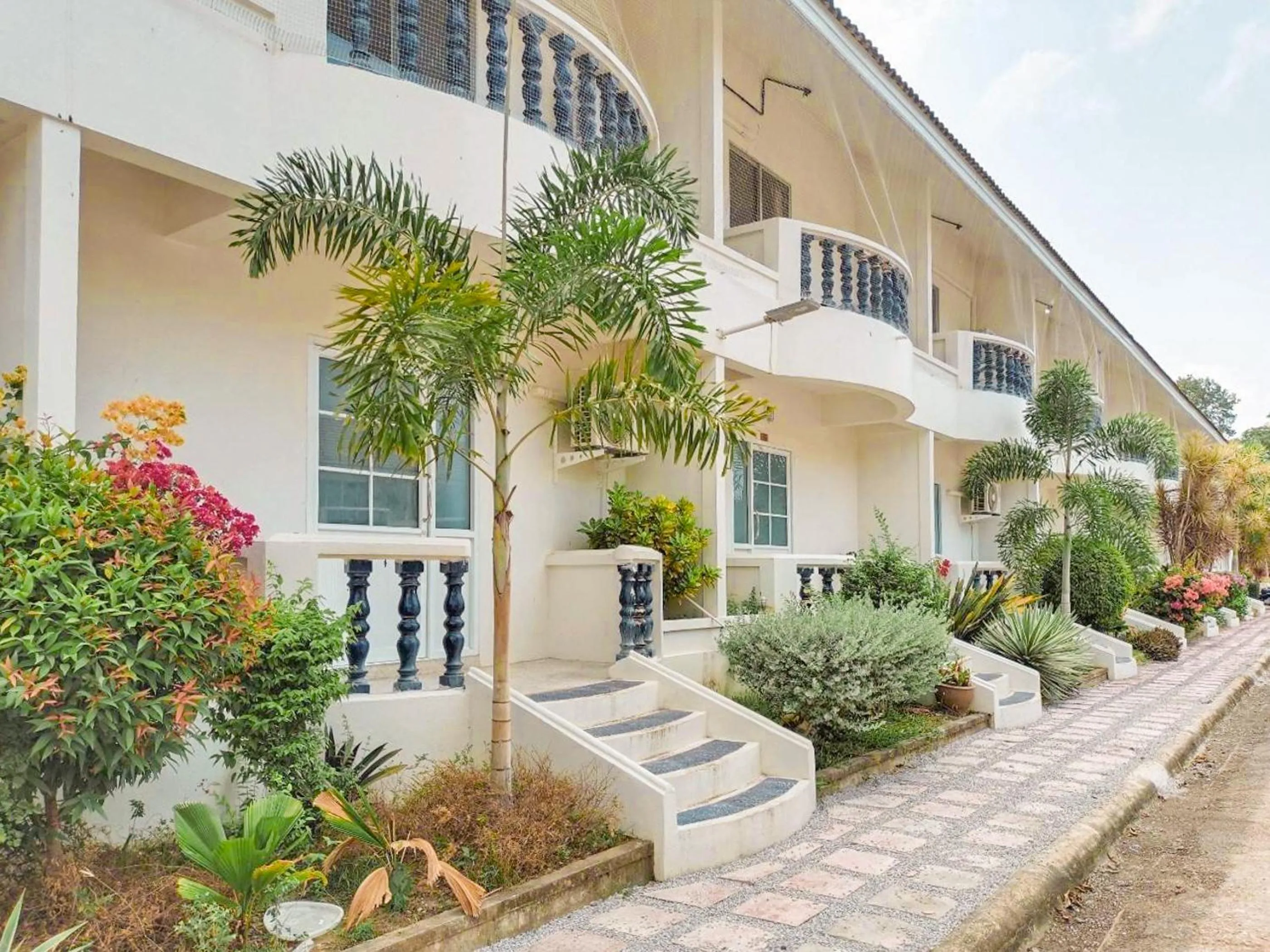 Property building in Bangsaphan Resort