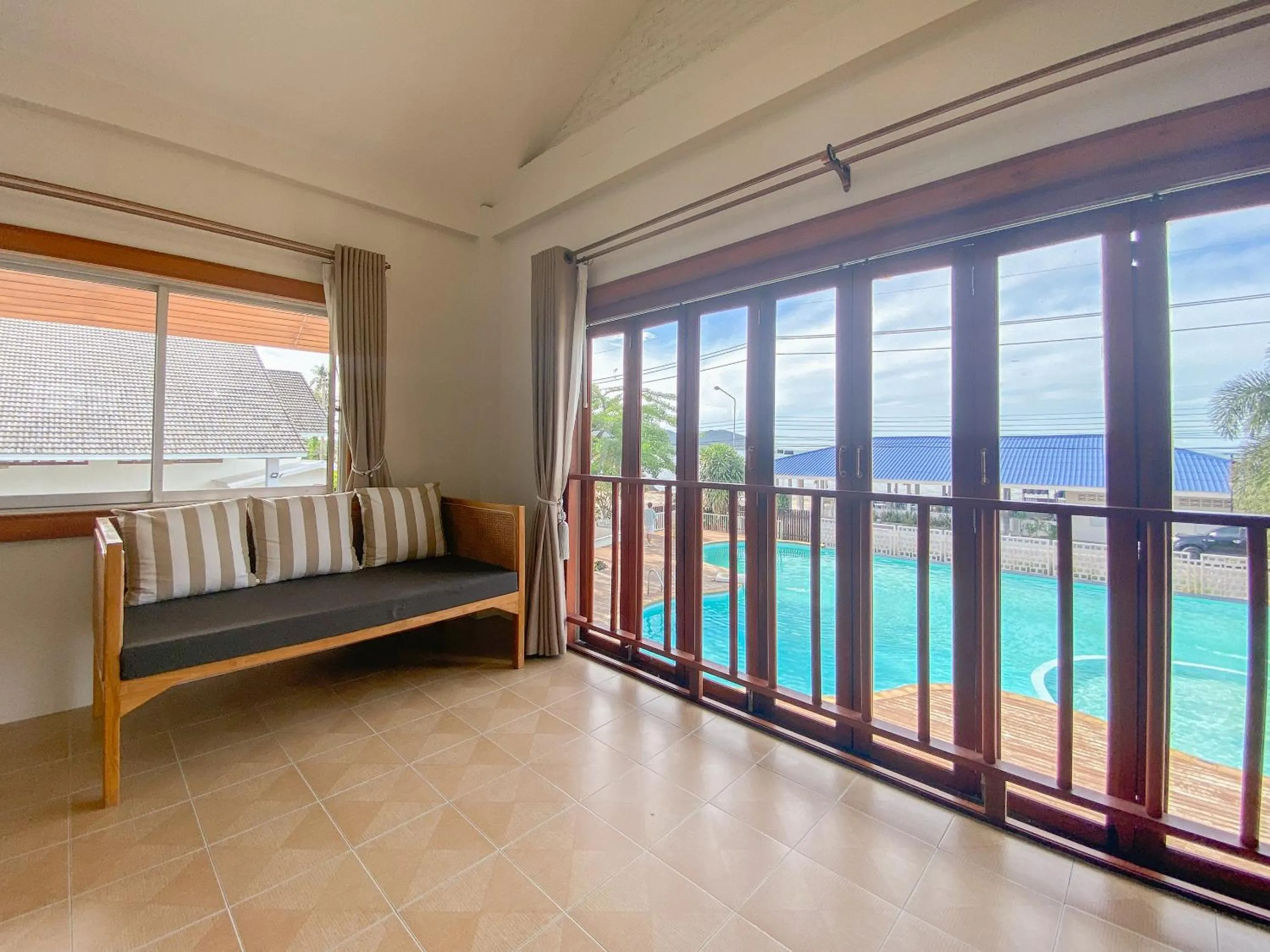 Pool view in Bangsaphan Resort