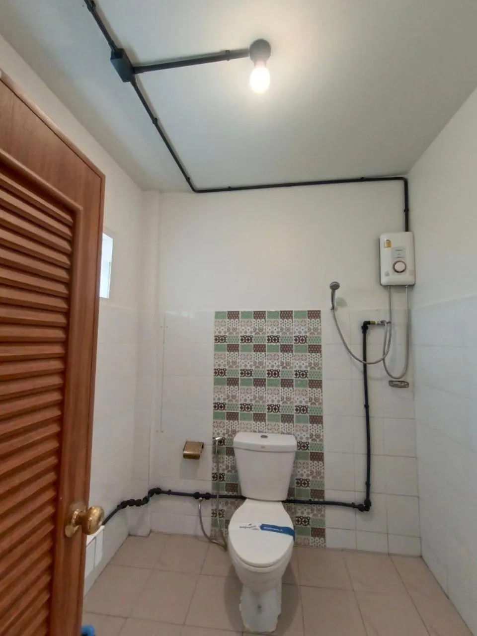 Toilet in Bangsaphan Resort