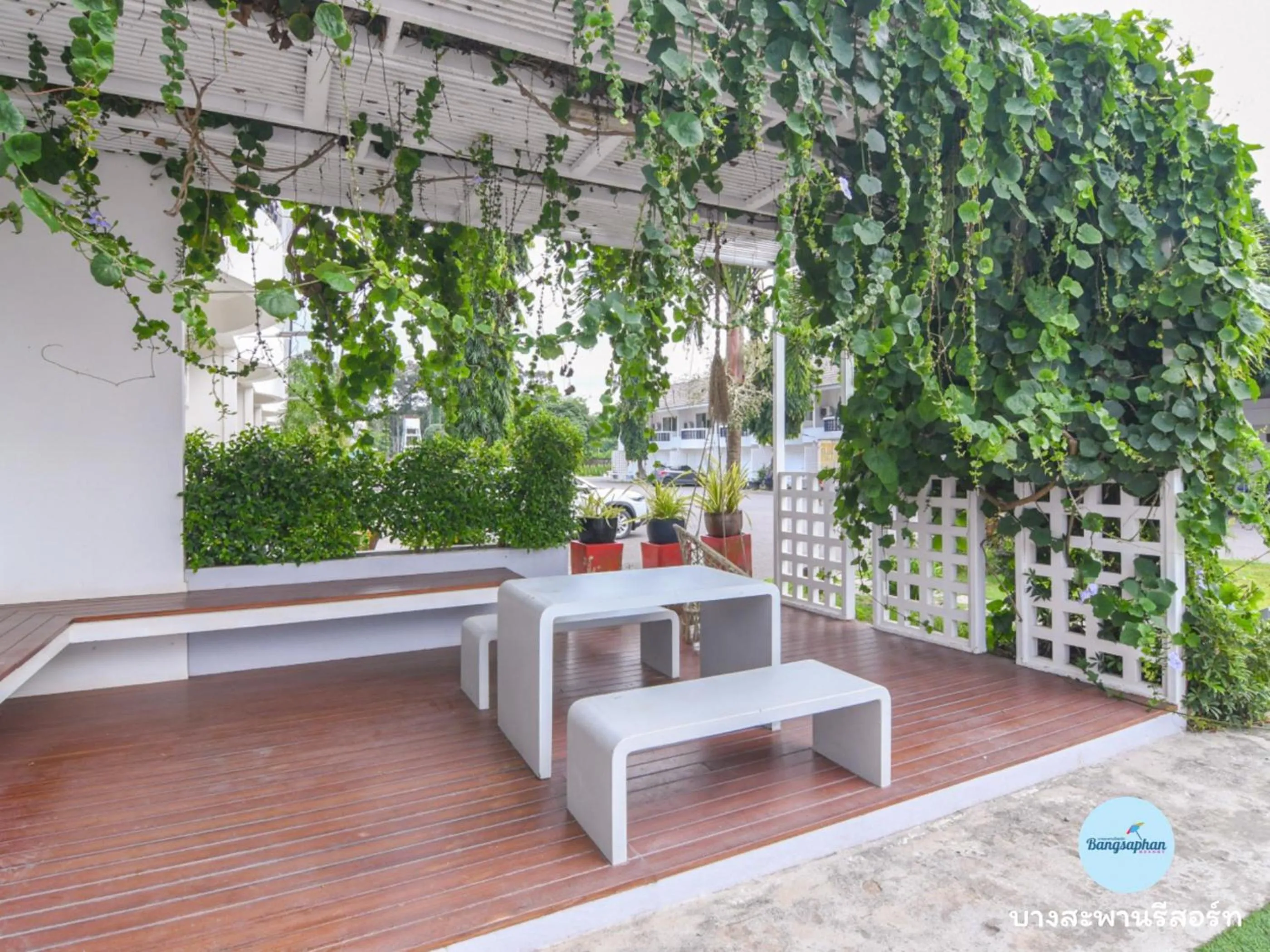 Seating area in Bangsaphan Resort