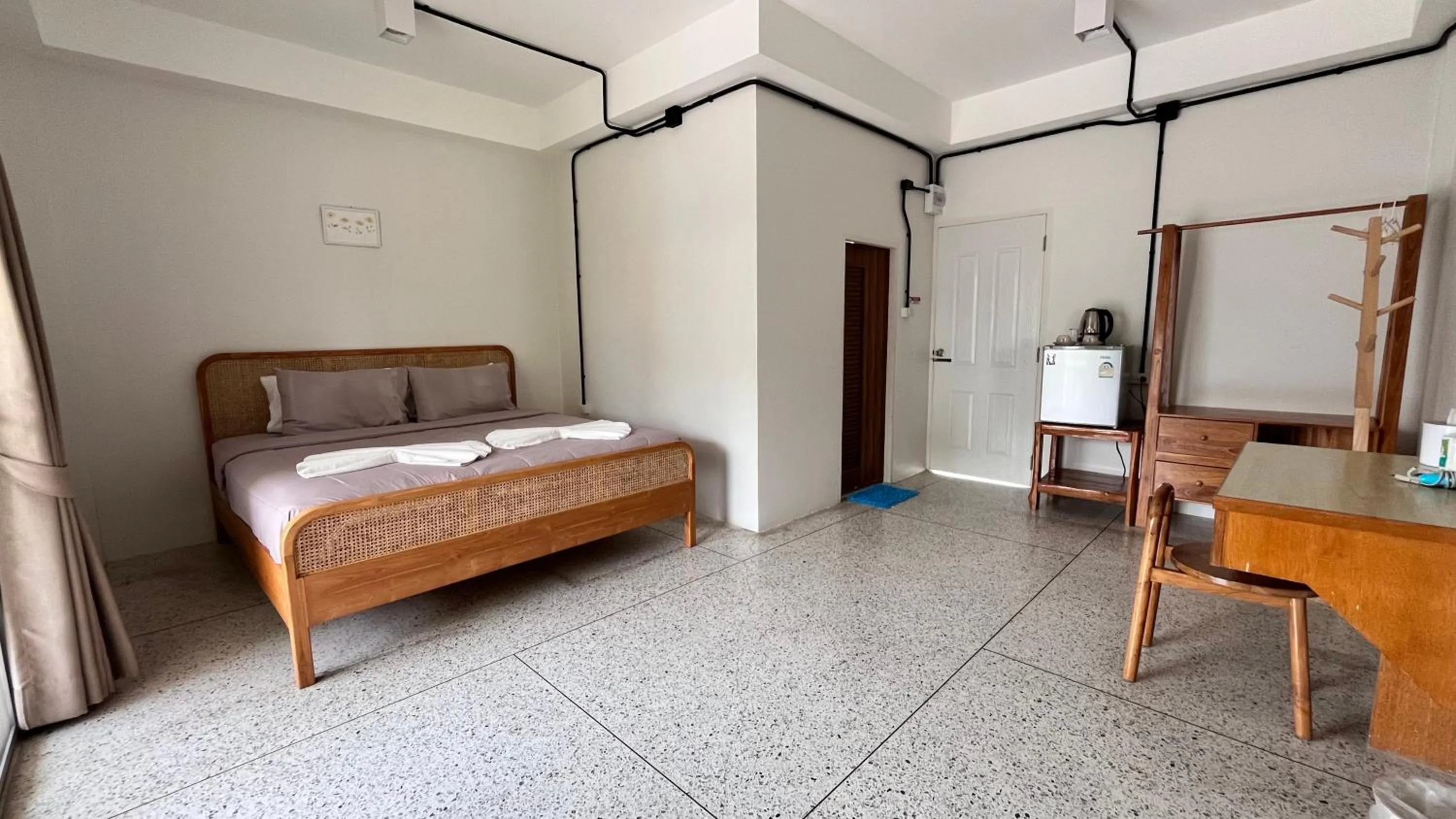 Bed in Bangsaphan Resort