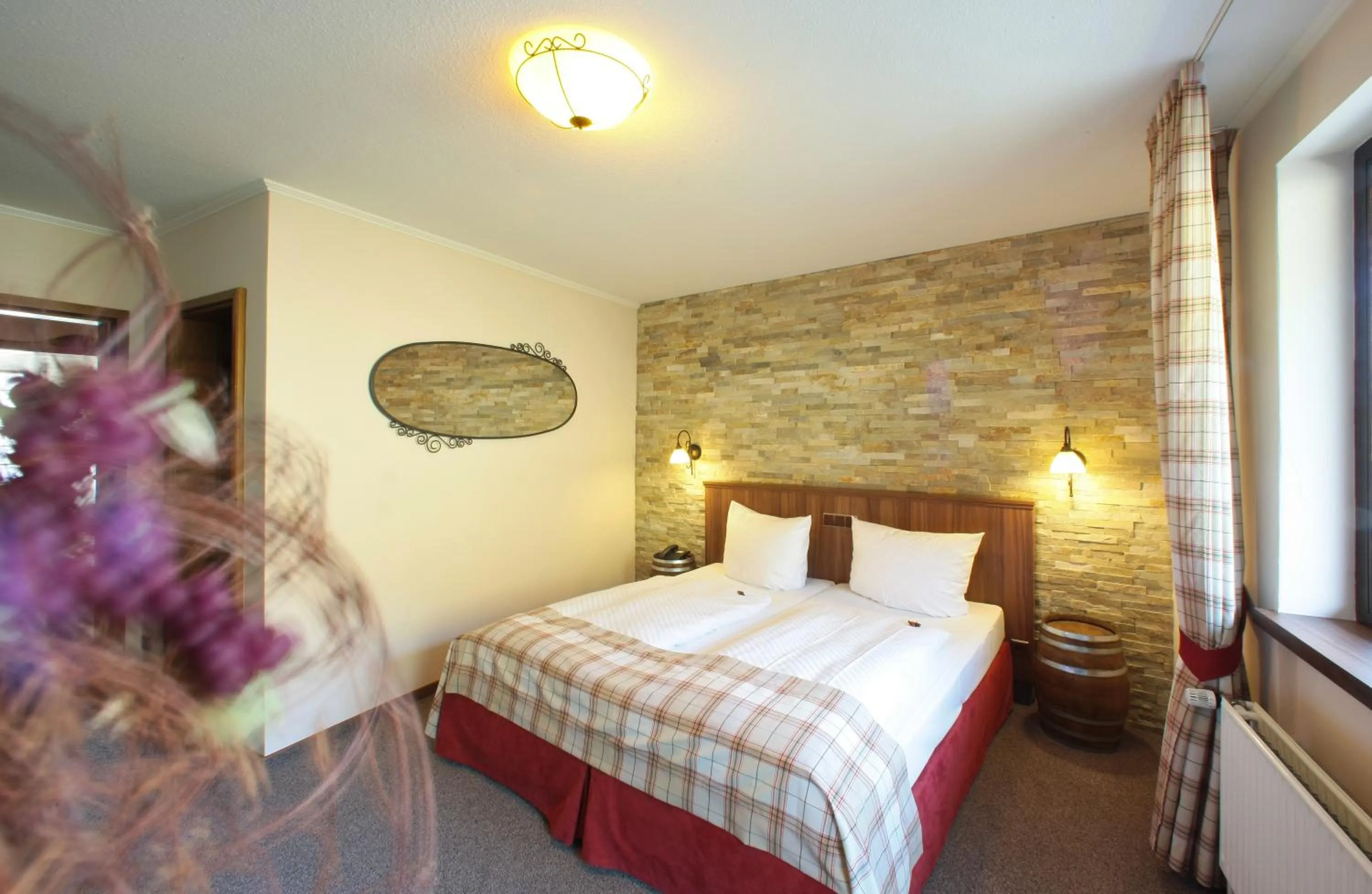 Bedroom, Bed in Hotel Lellmann