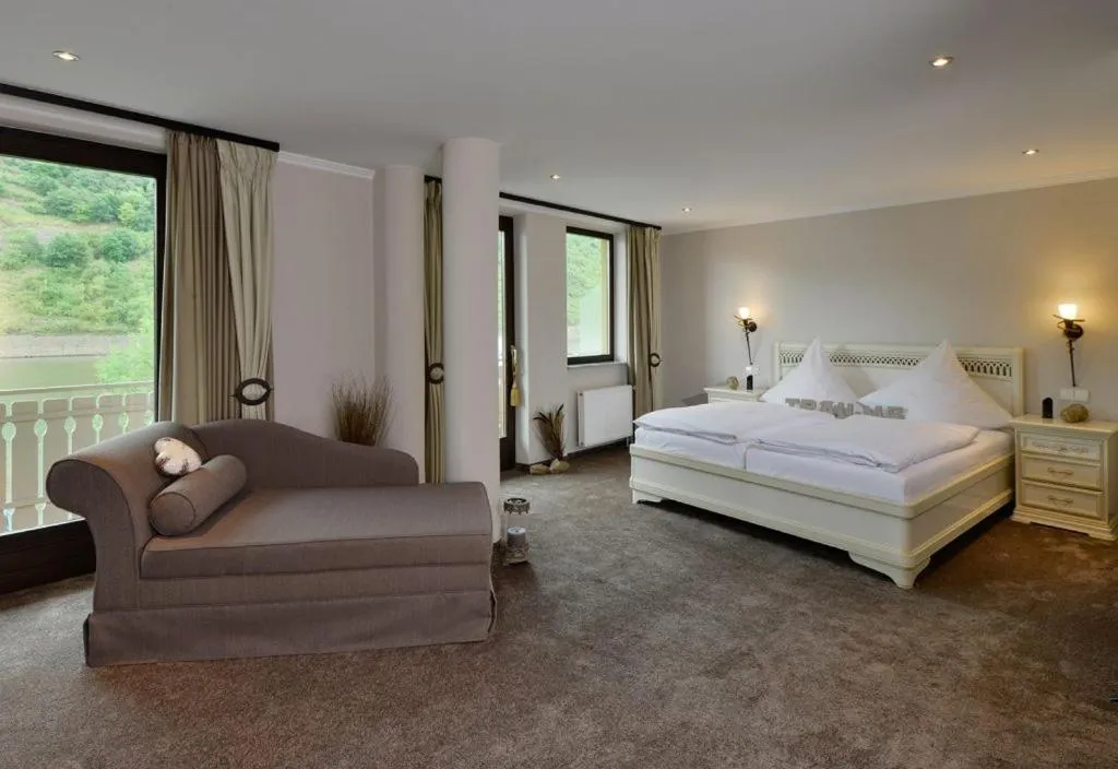 Photo of the whole room, Bed in Hotel Lellmann