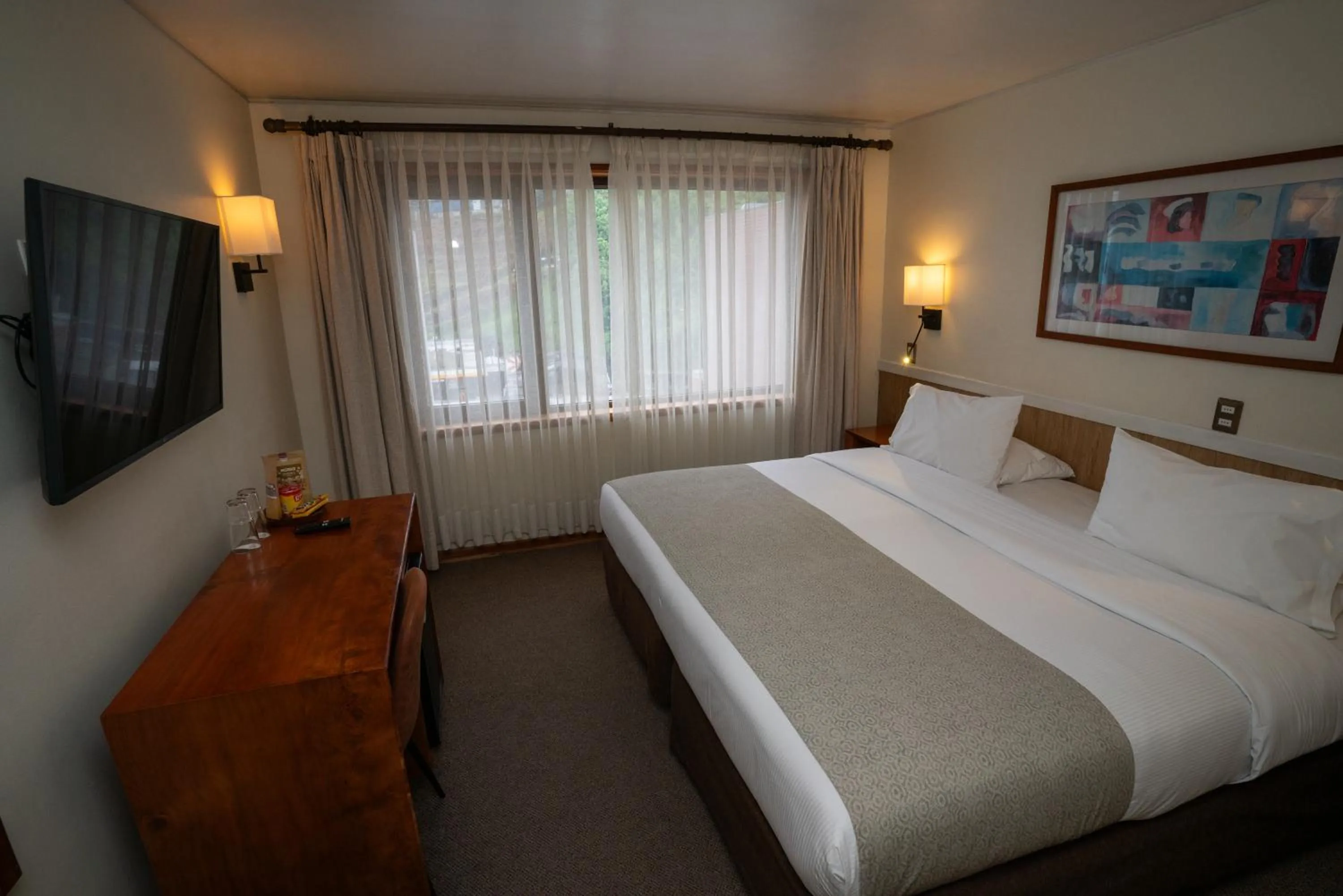 Restaurant/places to eat, Bed in Hotel Don Luis Puerto Montt