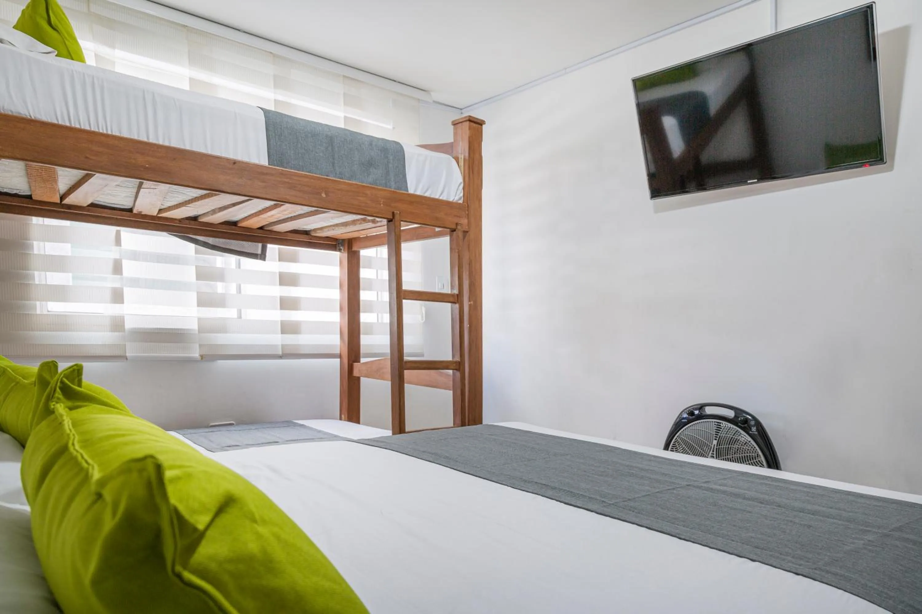 Evening entertainment, Bed in Hotel Boutique Laureles Home - Ayenda 1258