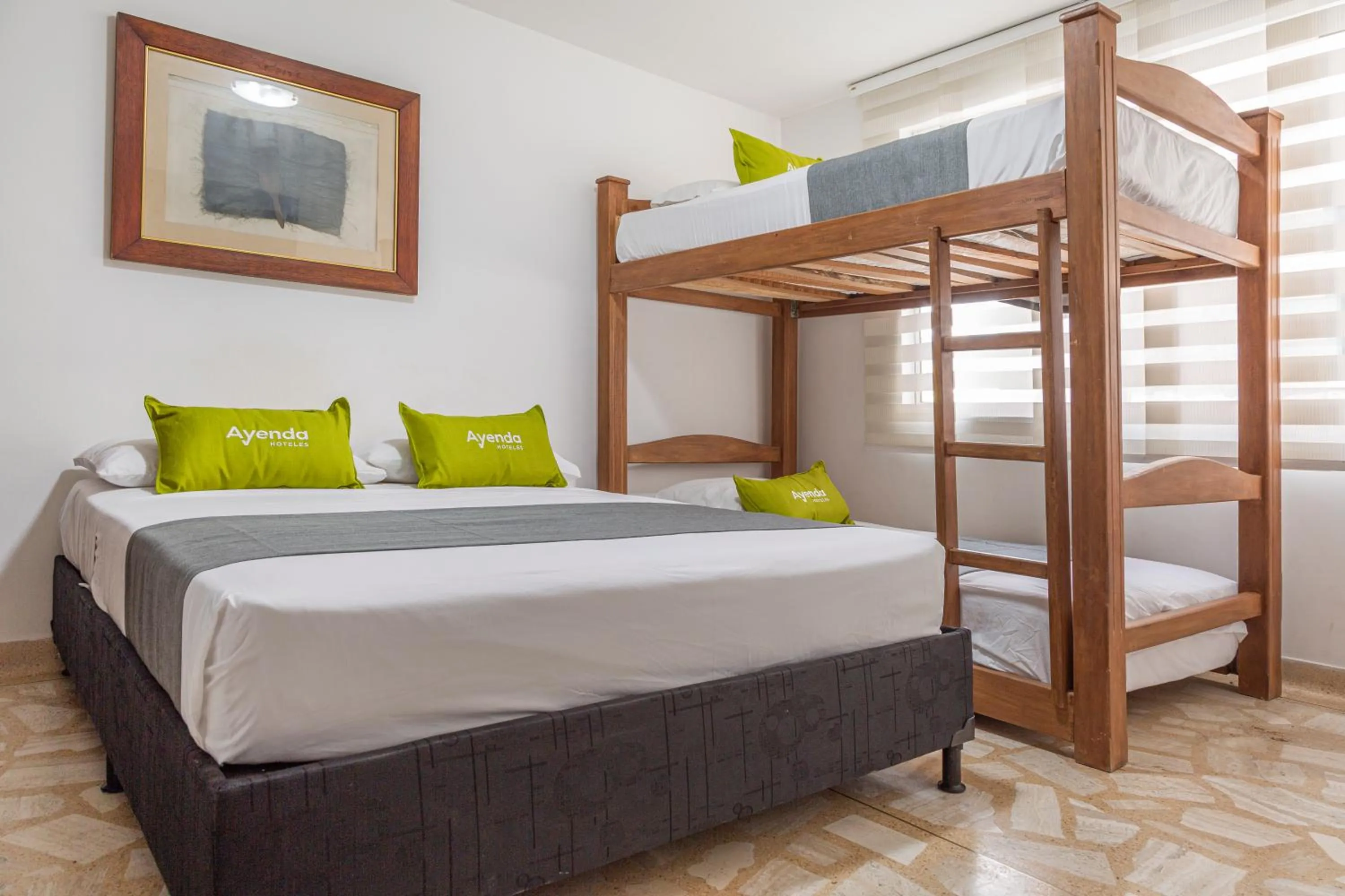 Photo of the whole room, Bed in Hotel Boutique Laureles Home - Ayenda 1258