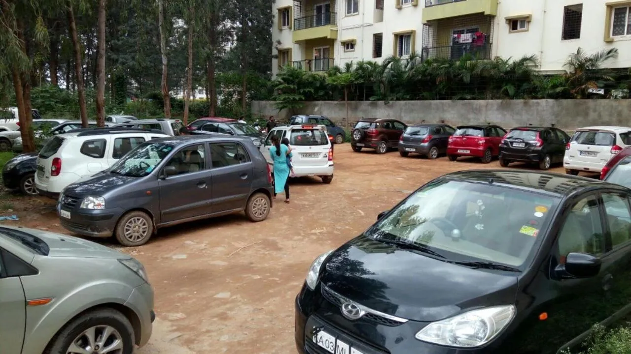 On site in Hotel Royal Inn - Electronic City