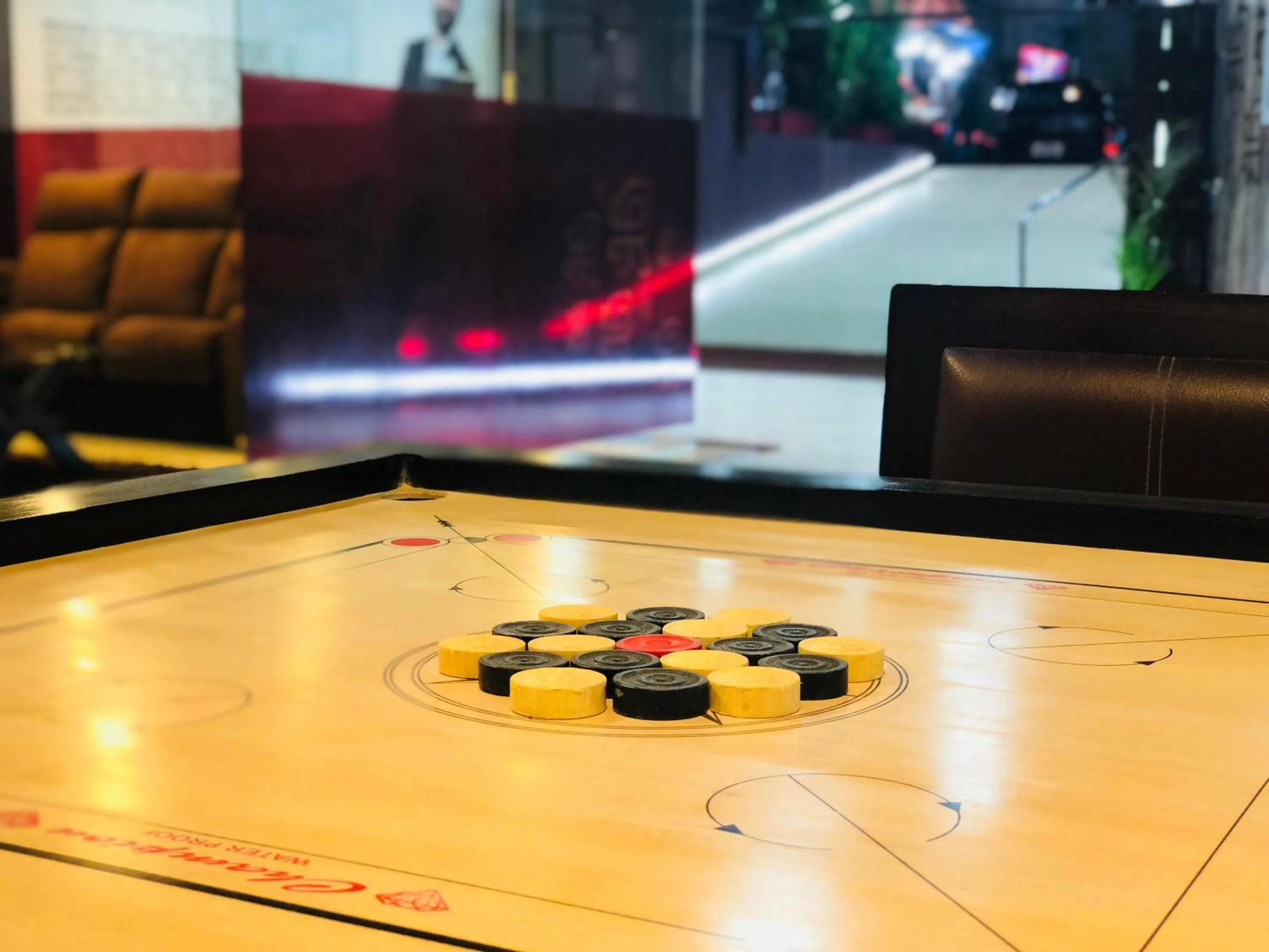 Night in Hotel Royal Inn - Electronic City