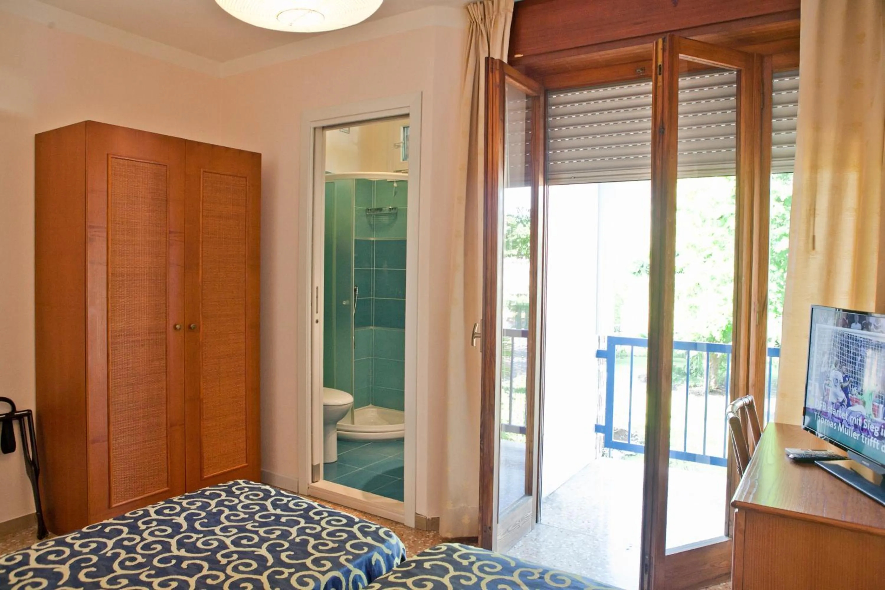 Photo of the whole room, Bed in Hotel Horizonte