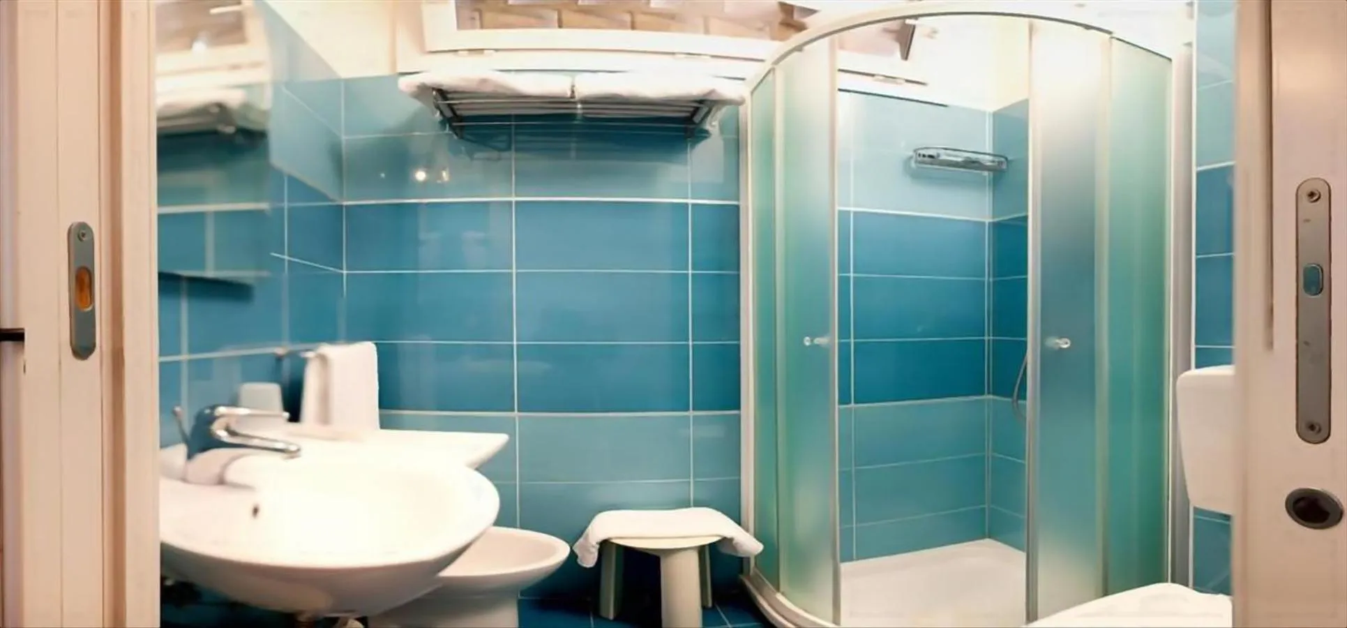 Bathroom in Hotel Horizonte