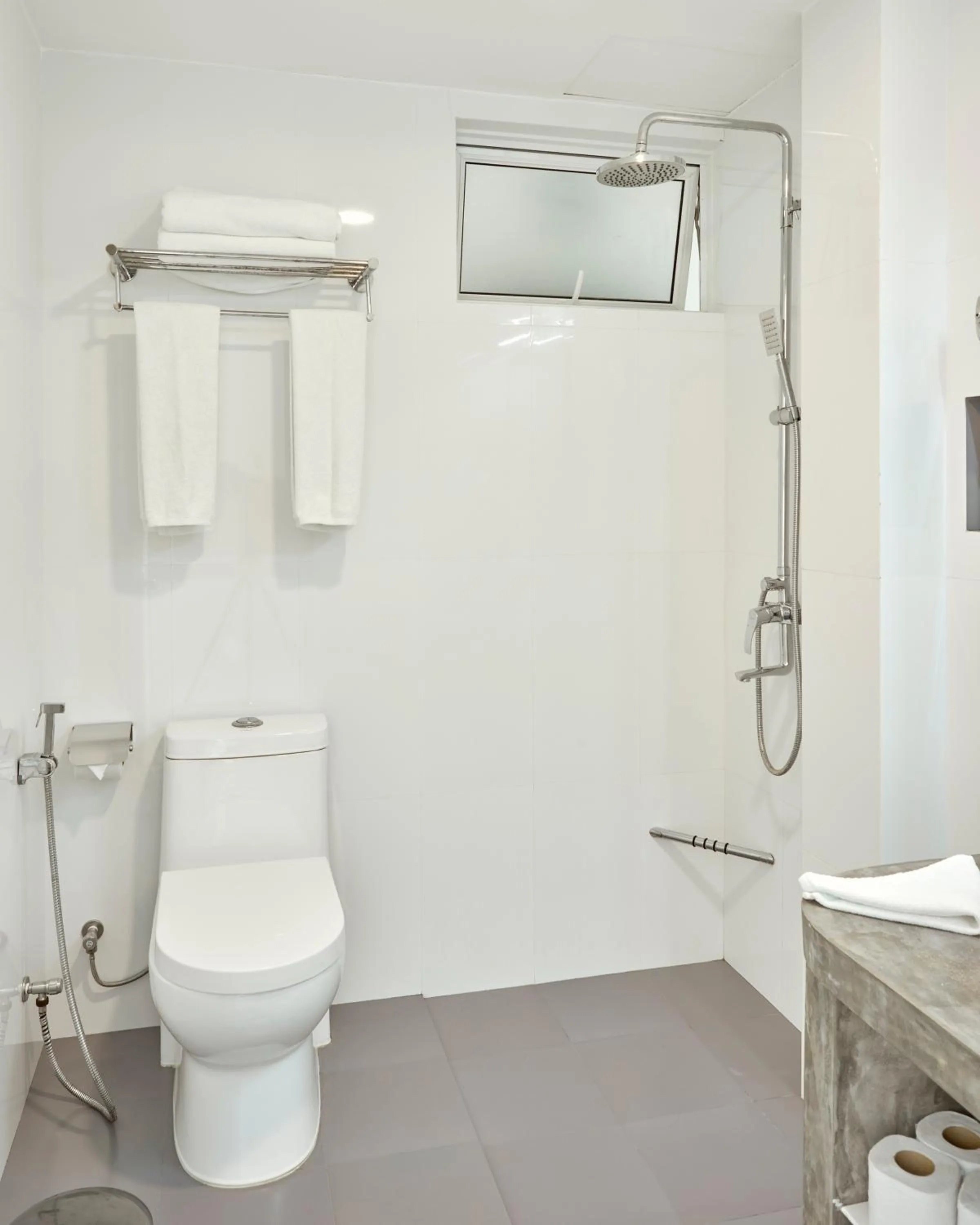 Bathroom in Bliss Dhigurah