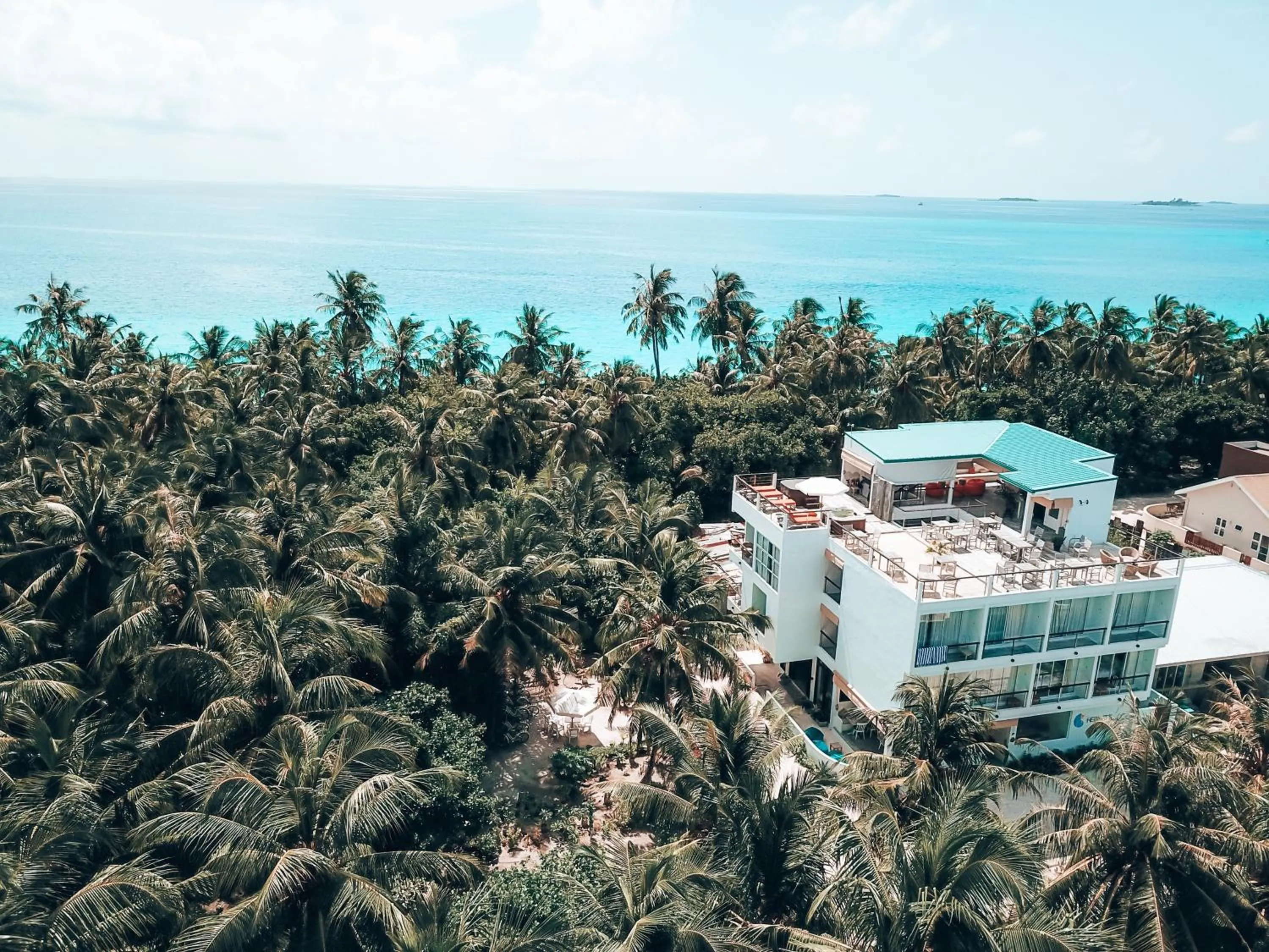 Bird's eye view in Bliss Dhigurah