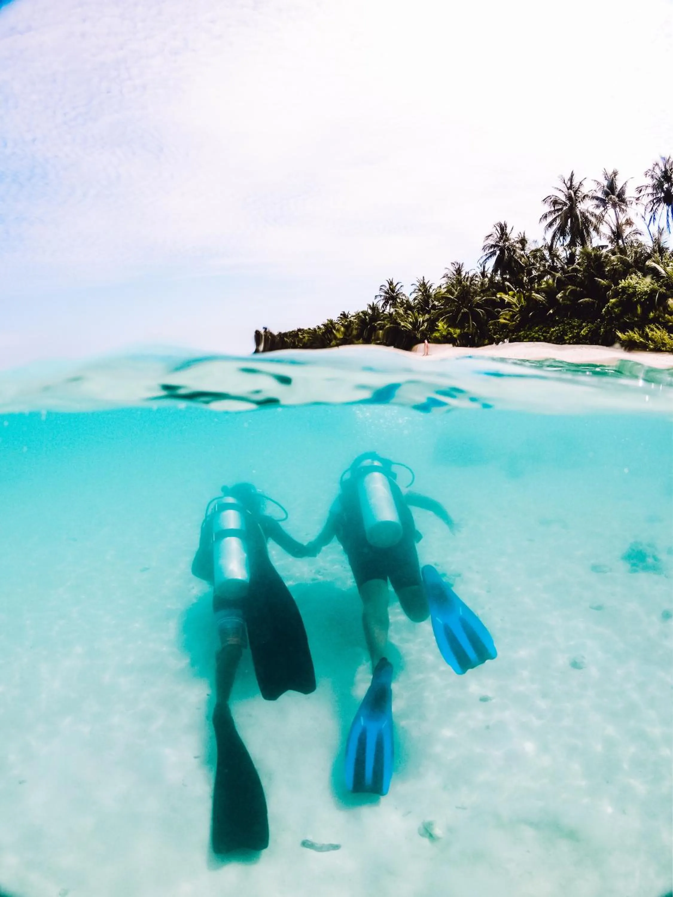 Diving in Bliss Dhigurah