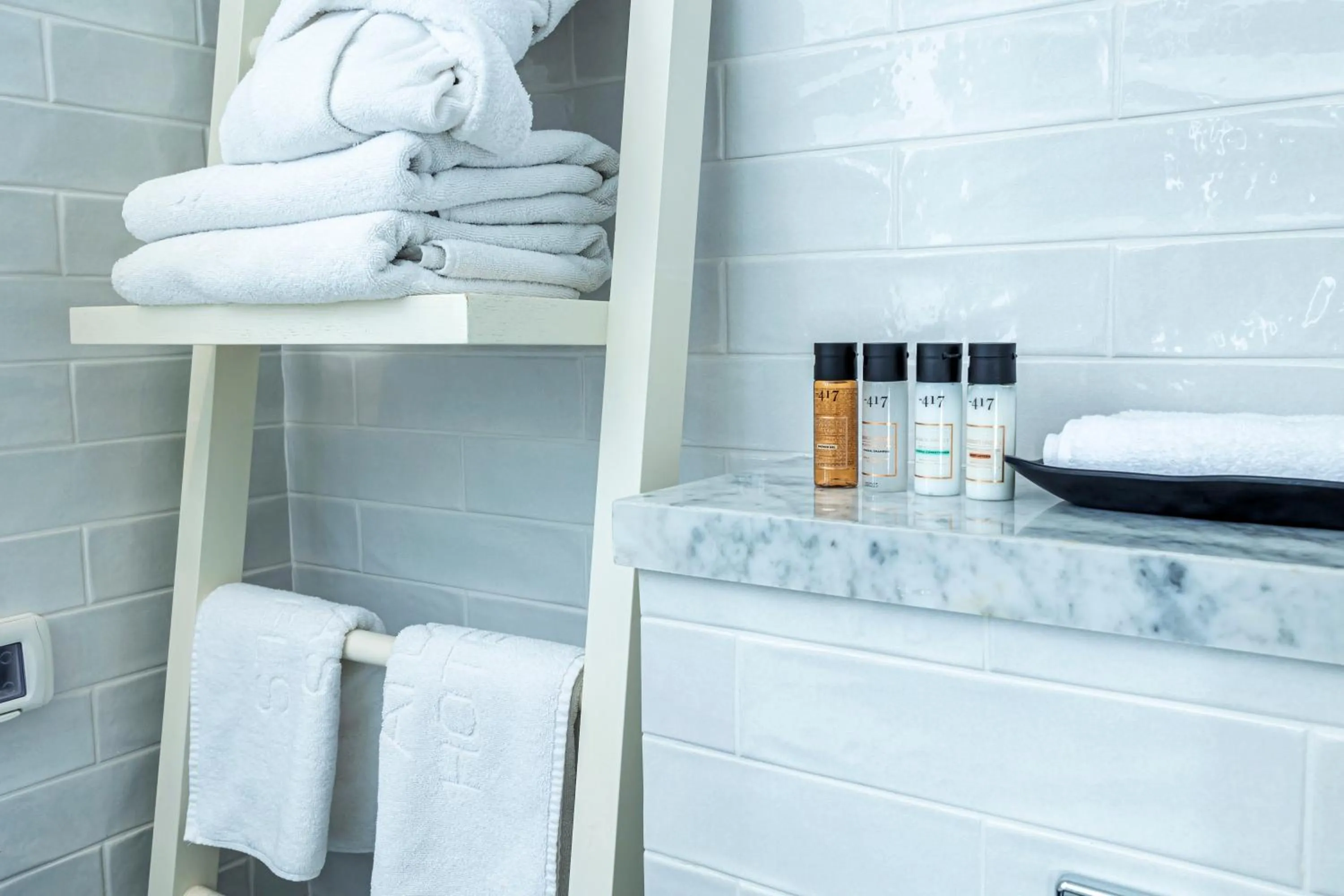 Toilet in Shalom Hotel & Relax - an Atlas Boutique Hotel