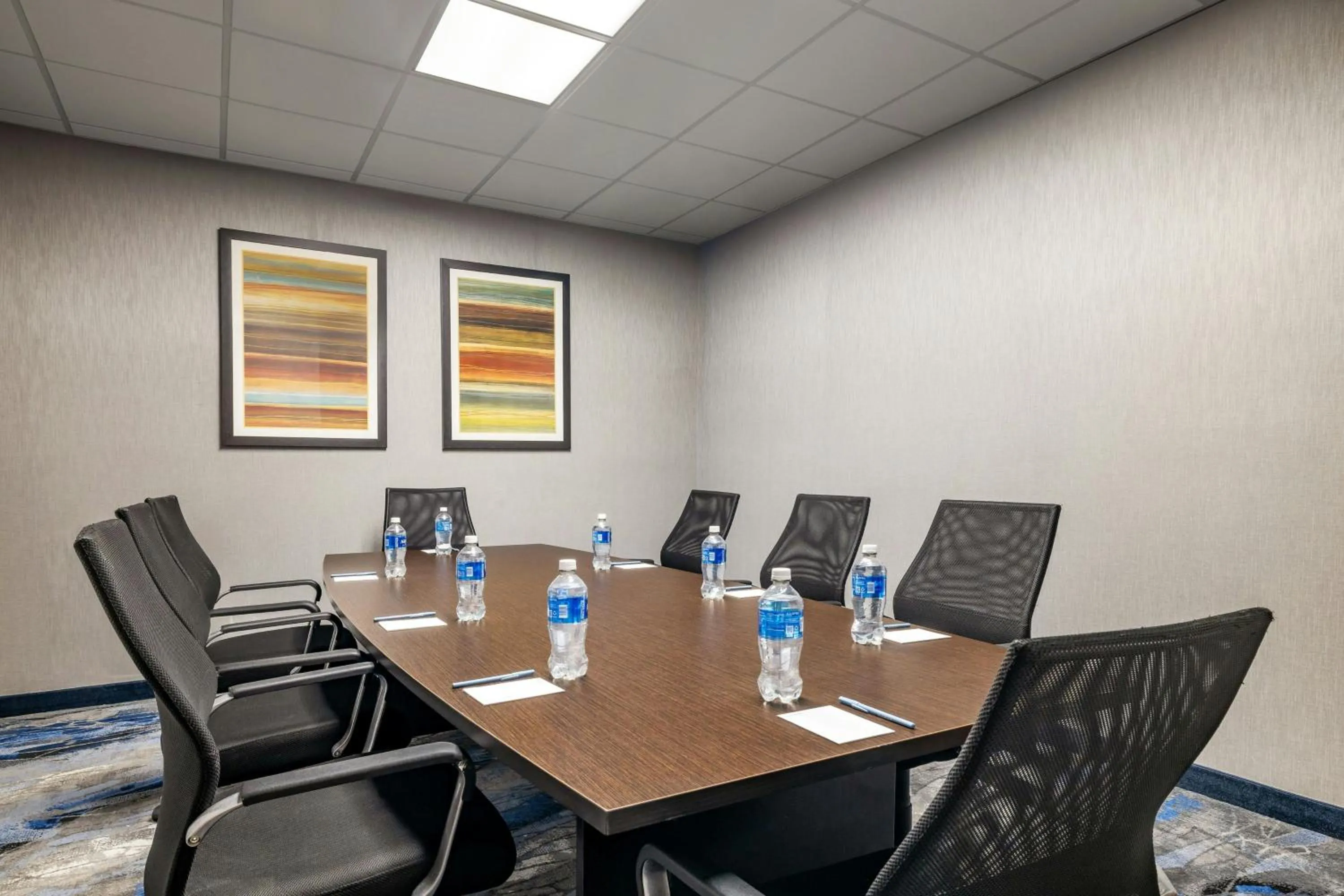 Meeting/conference room in Fairfield Inn & Suites by Marriott West Monroe