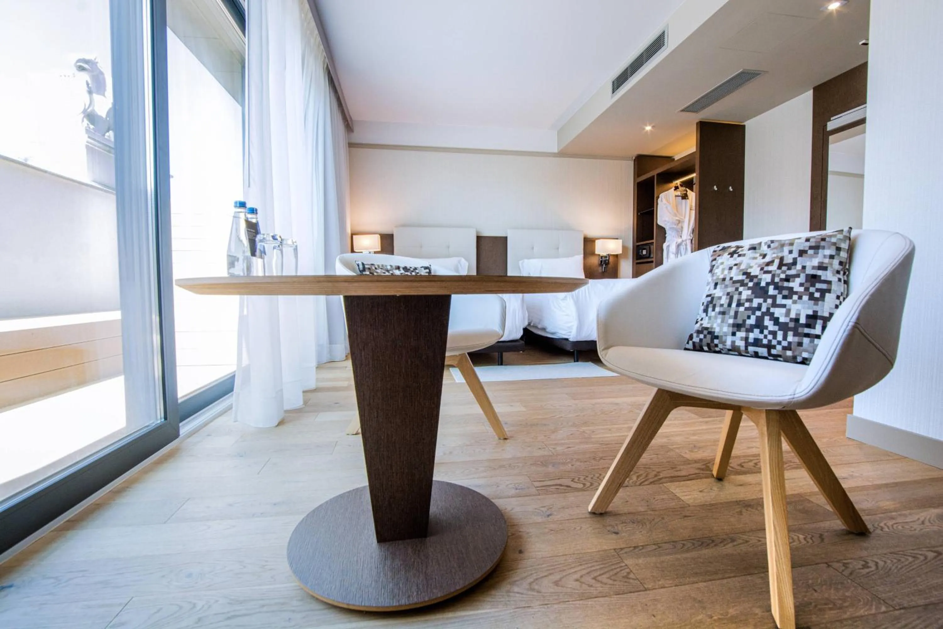 Photo of the whole room in AC Hotel by Marriott Wroclaw