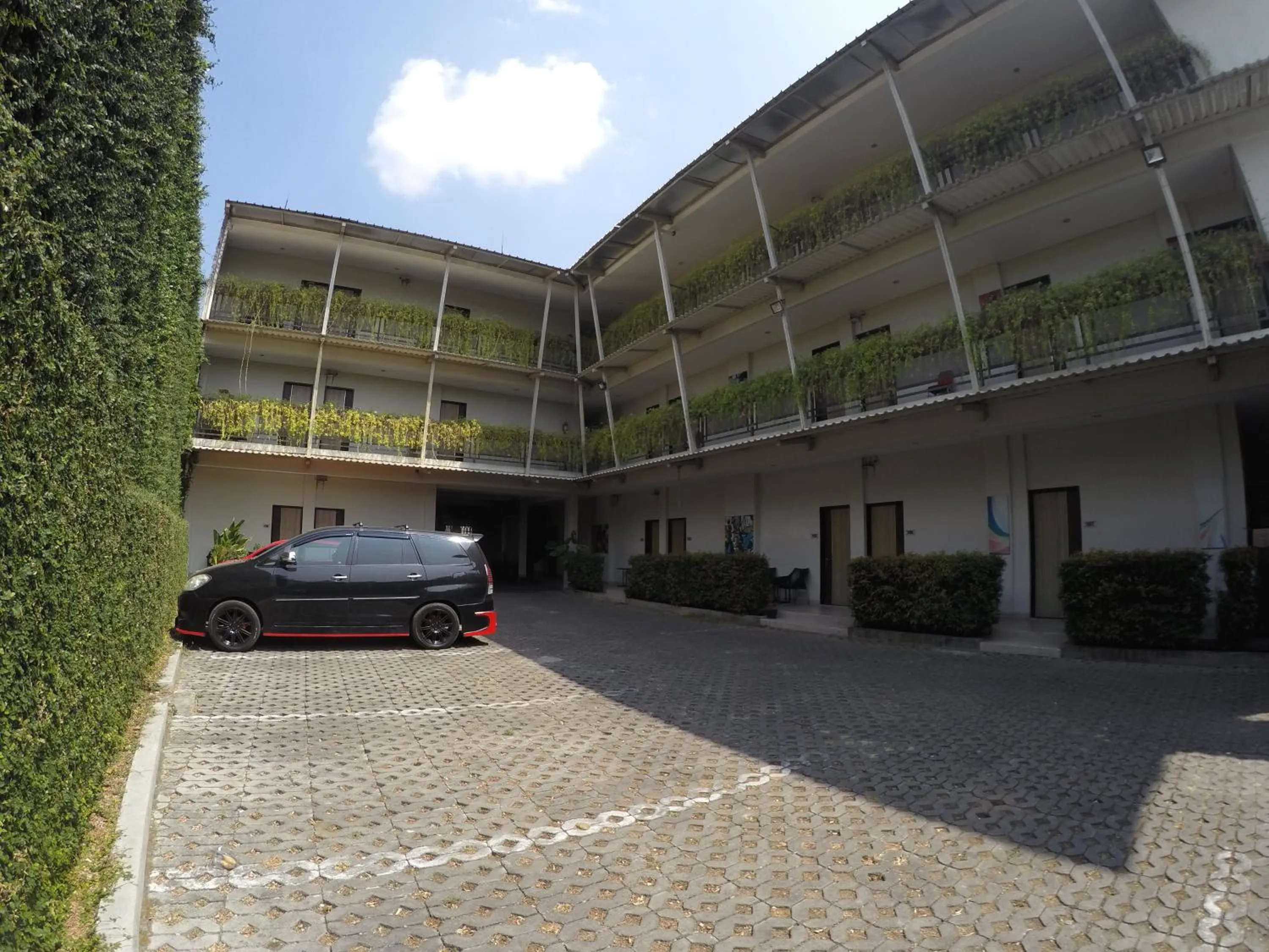 Hotel Sampurna Cirebon